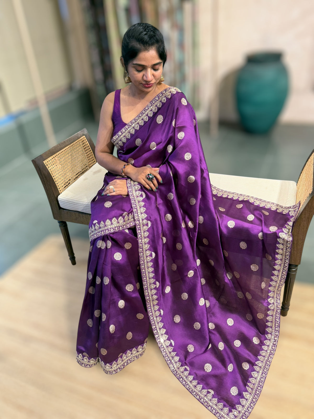 Purple Pure Handloom Banarasi Silk Saree With Handwork Borders and Blouse