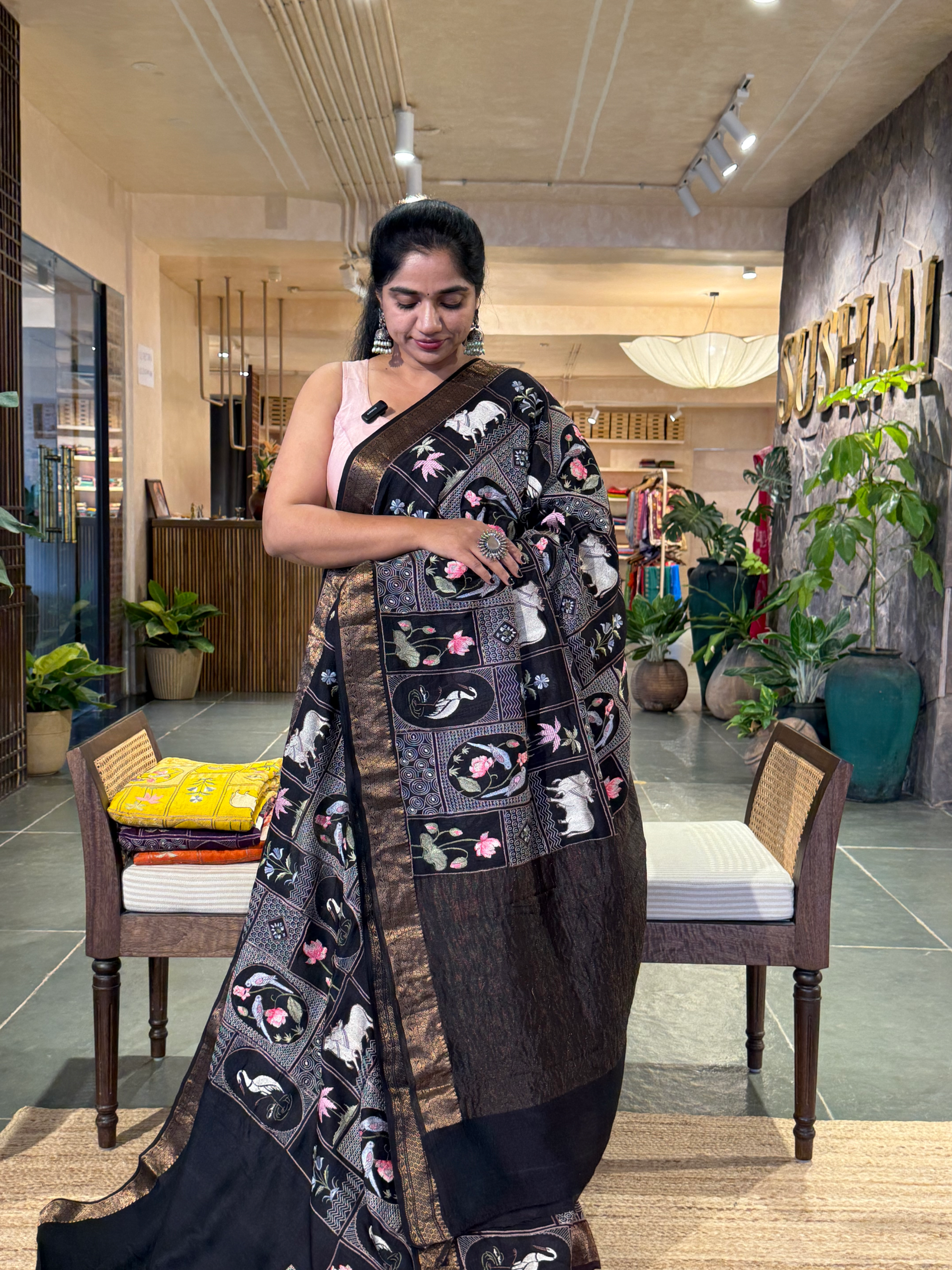SMSEA109 Black Pure Handloom Munga Silk Saree with Pichwai Embroidery