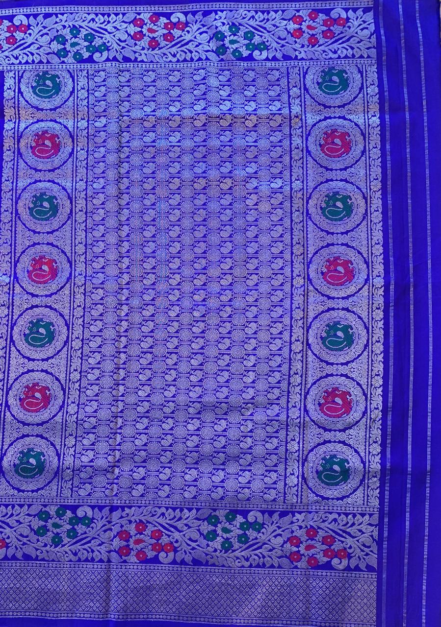 Royal Blue Pure Handloom Gadwal Saree Turning Borders