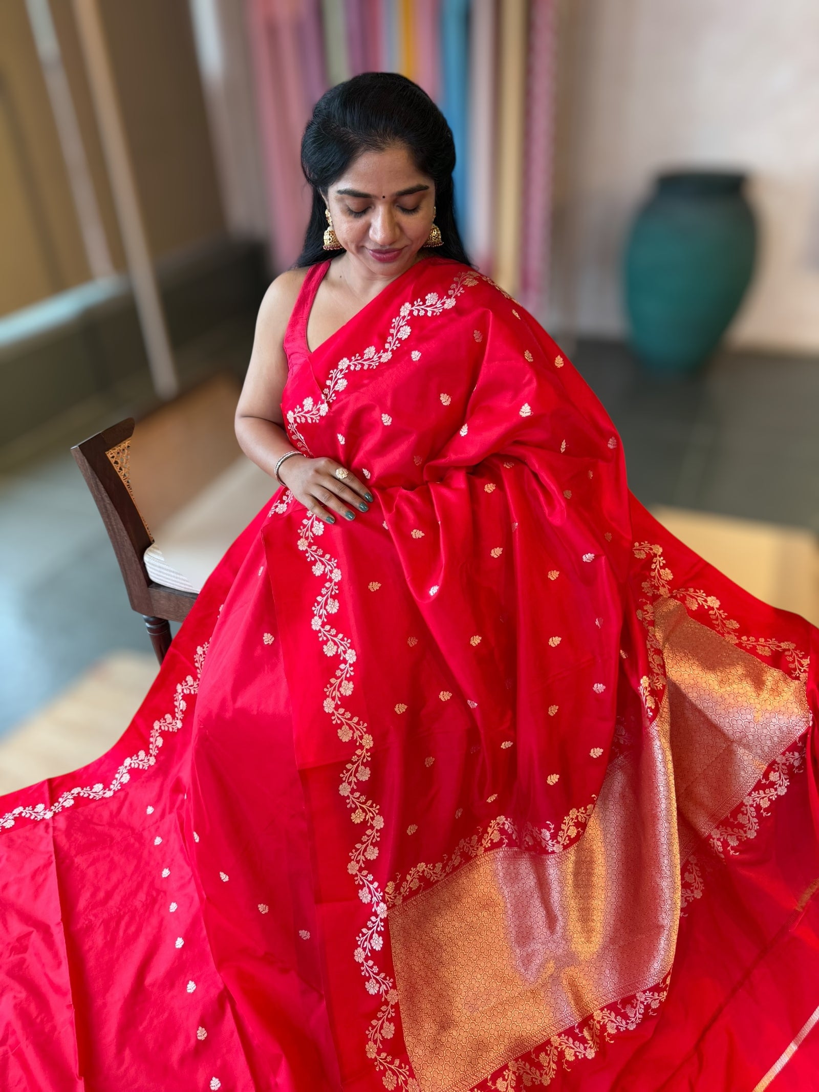 Red Pure Handloom Poona Silk Saree With Kaduwa Weaving Creeper Open Border