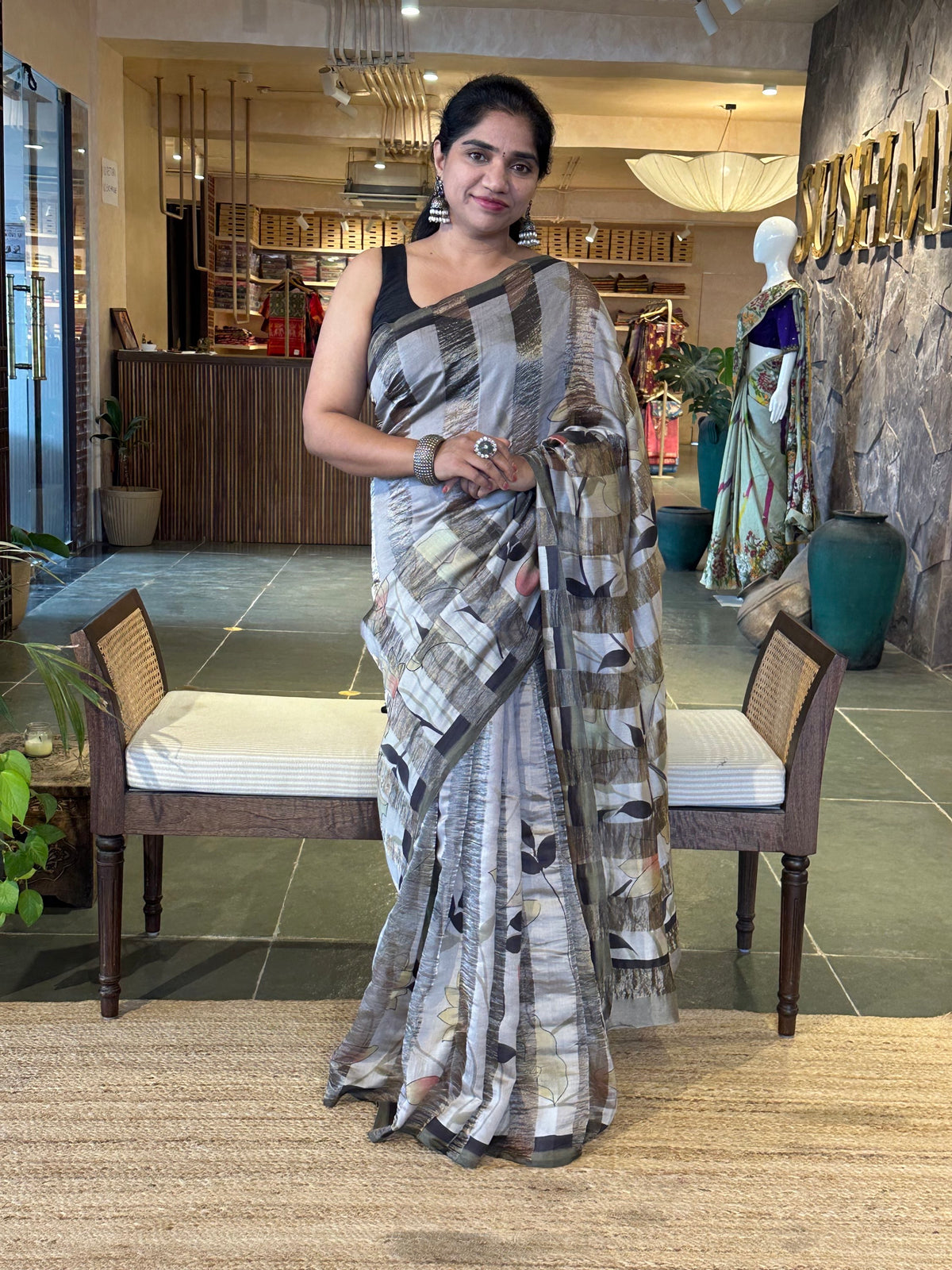 Pure Handloom Banarasi Munga Tissue  Saree with handpainting