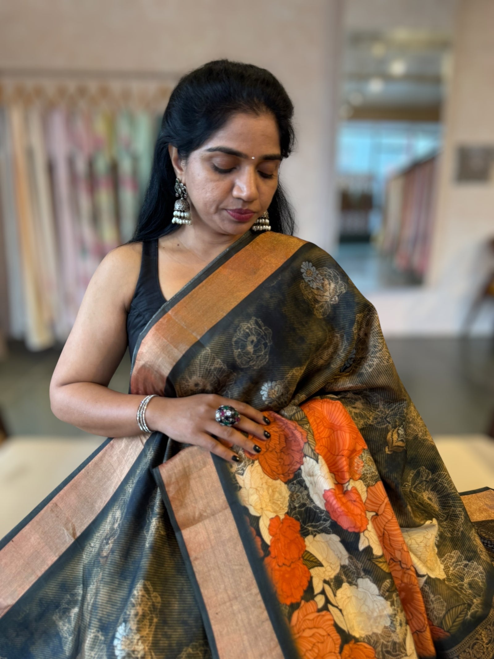 Kanchi Soft Silk Zari Checks Saree With 3D Statement Roses Print Allover