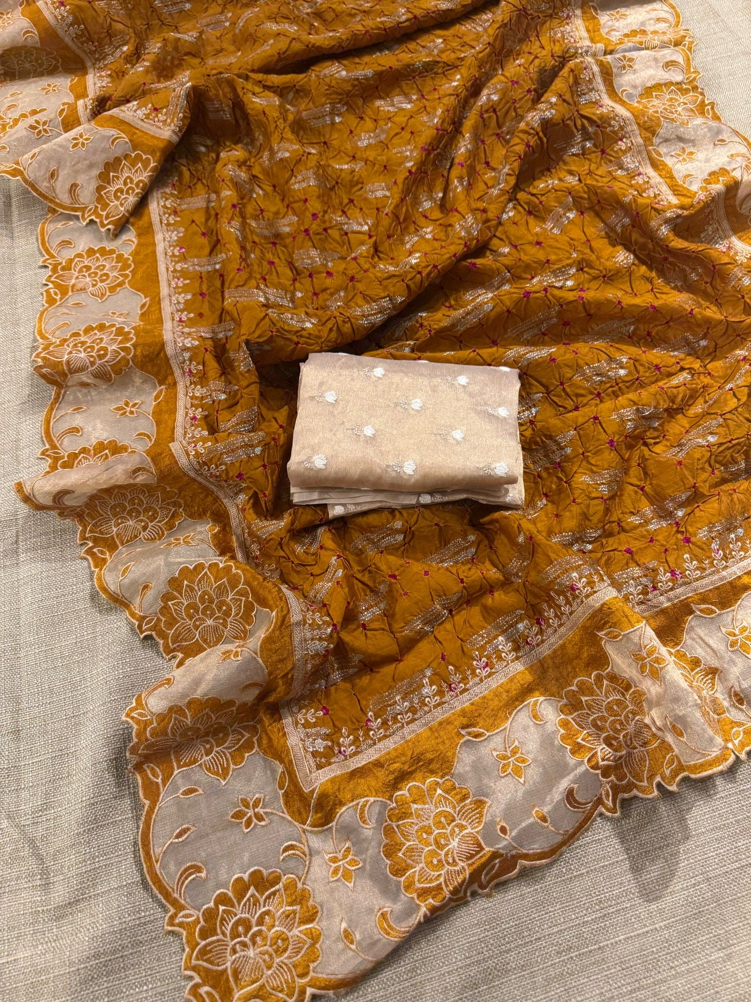 Banarasi Handloom Chiniya Silk Bandhini with Tissue Applique