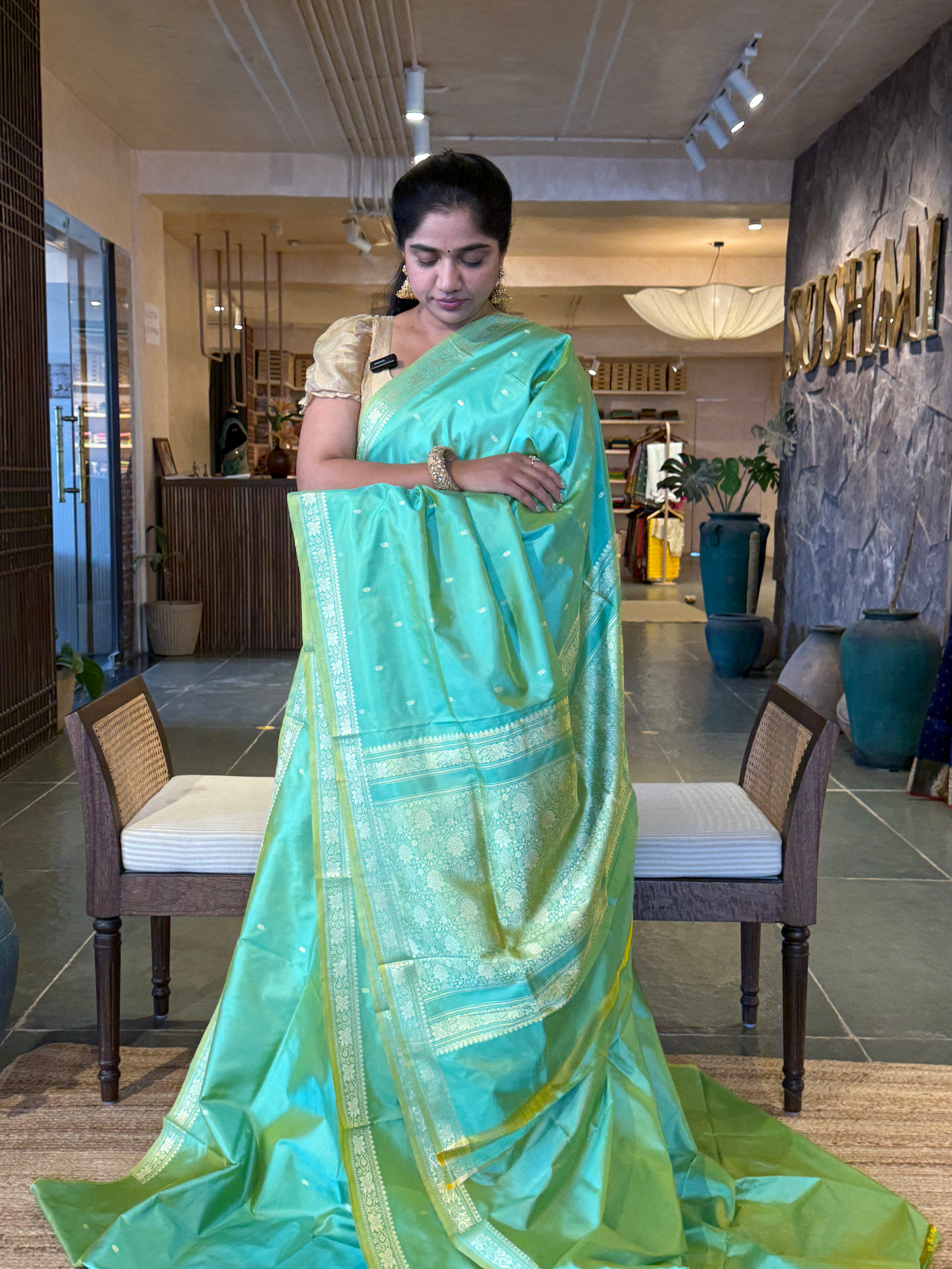 Sea Green & Yellow Dual tone Banarasi Handloom Katan Silk With Resham Weaving
