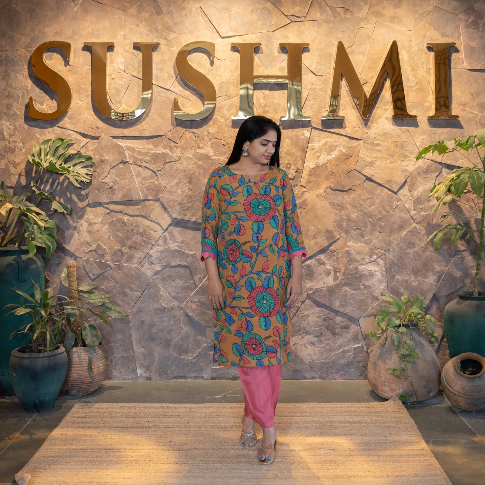 Statement Flowers Concept Pen Kalamkari Silk Coordset