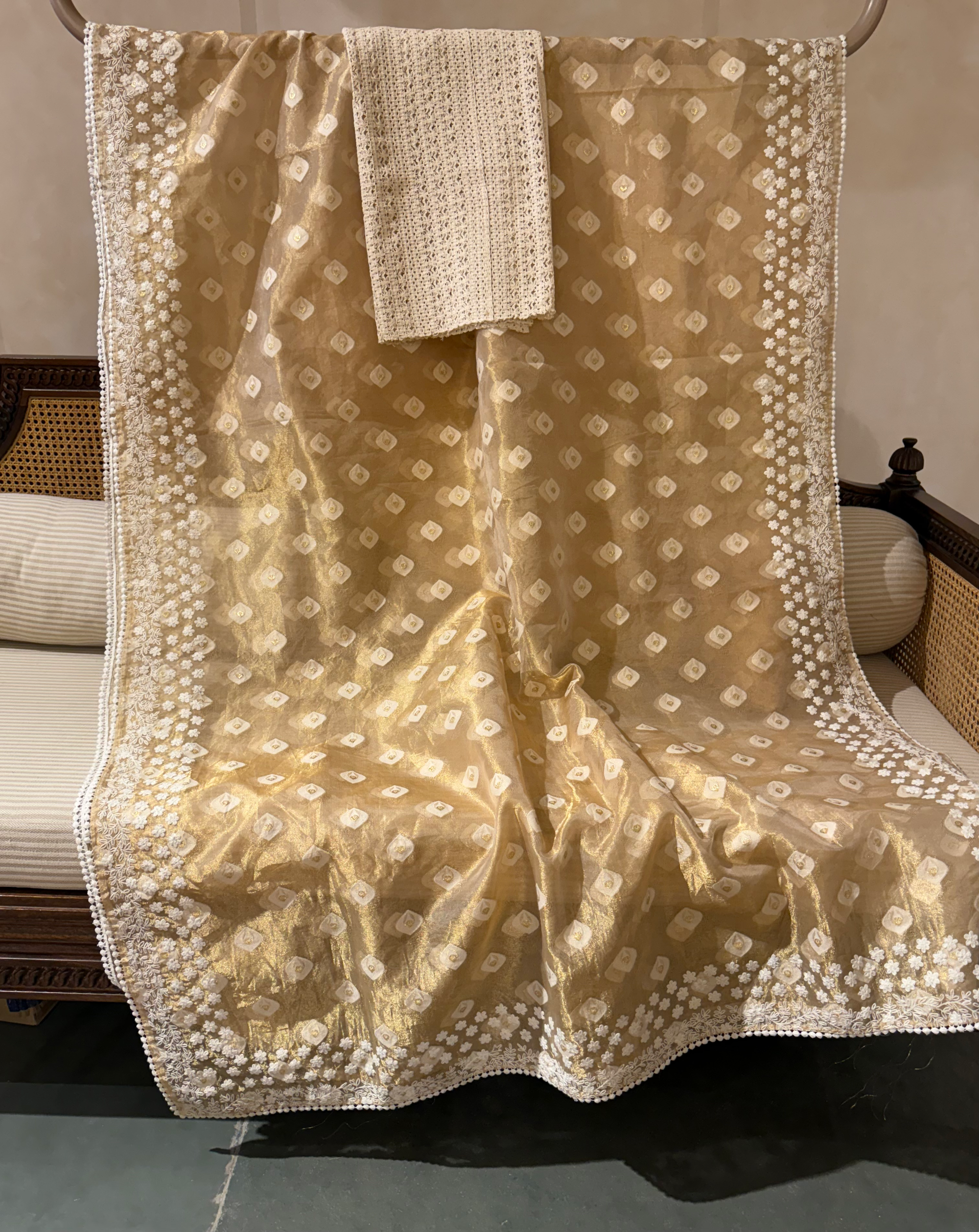GTEA2003 : Pure Handloom Gold Tissue Saree With handwork borders