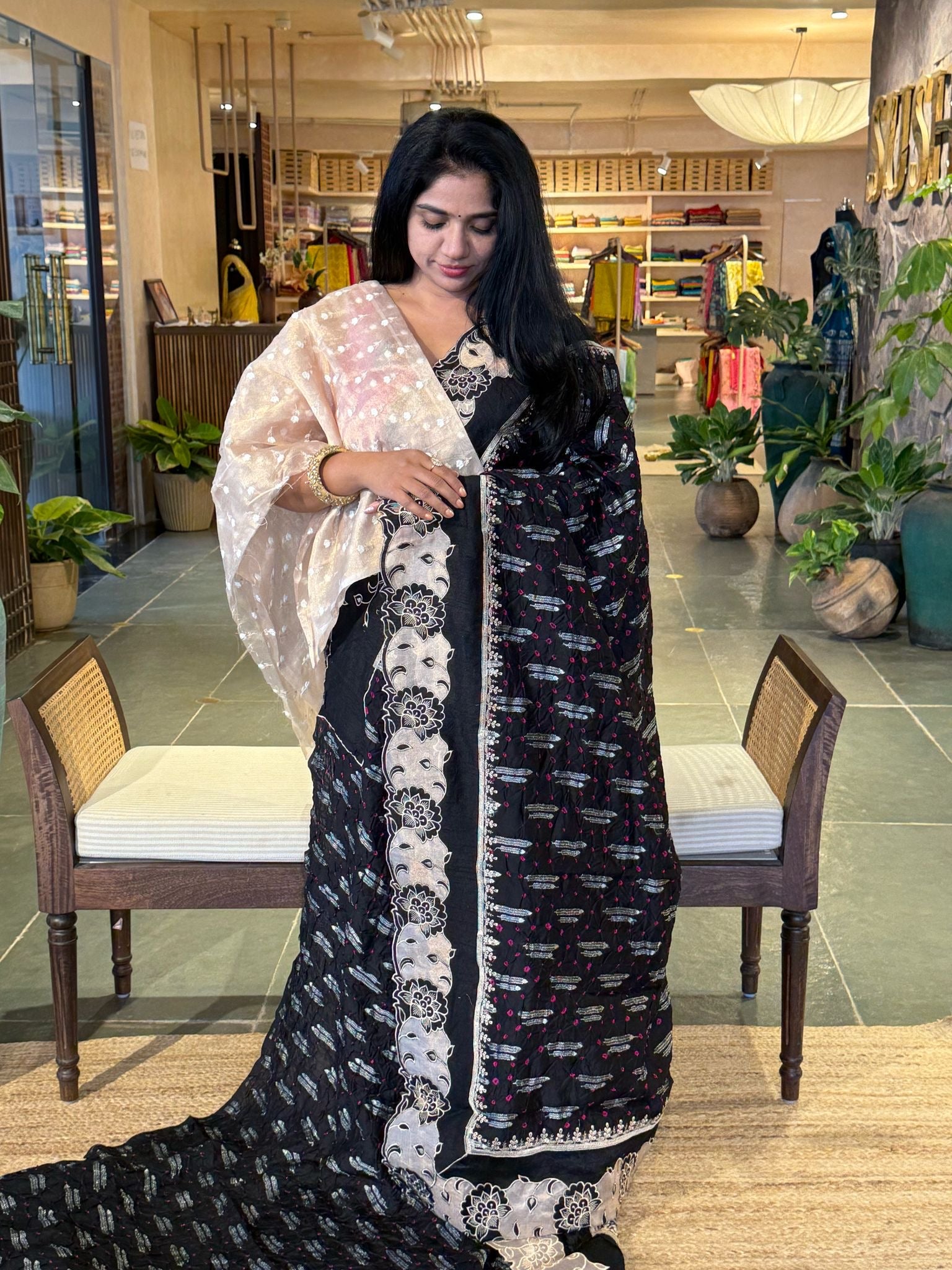 Banarasi Handloom Chiniya Silk Bandhini with Tissue Applique