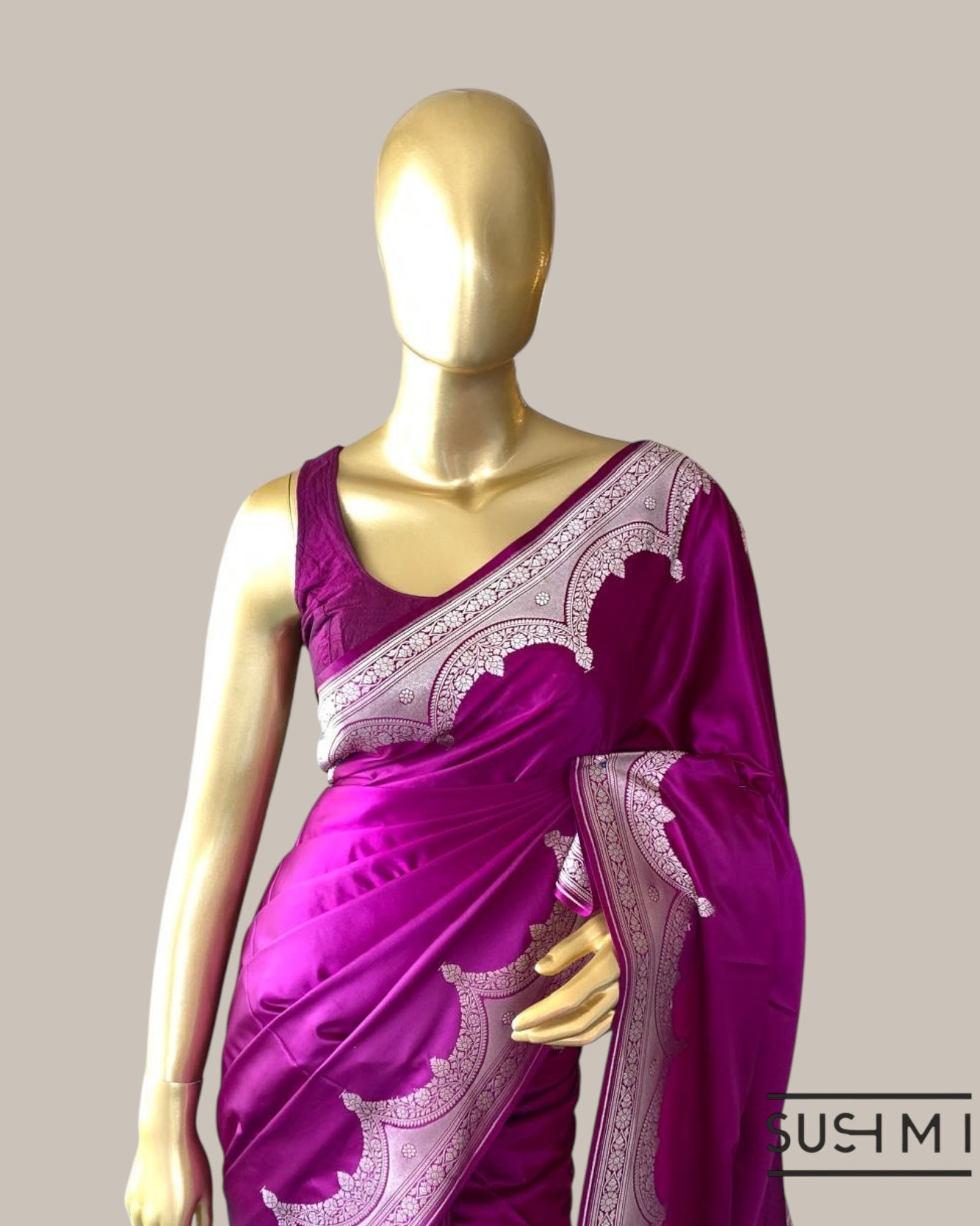 Majenta Purple Mashru Silk Saree With Scalloped Border