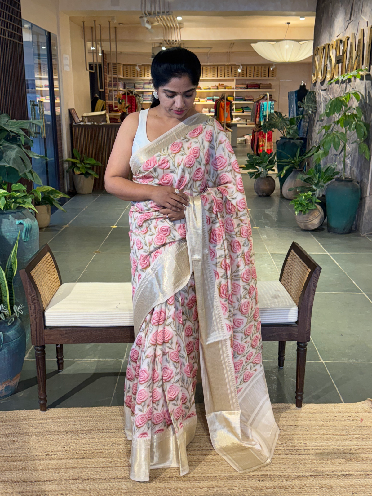 Banarasi Chiniya Silk Sarees with beautiful embroidery style 3D floral Print