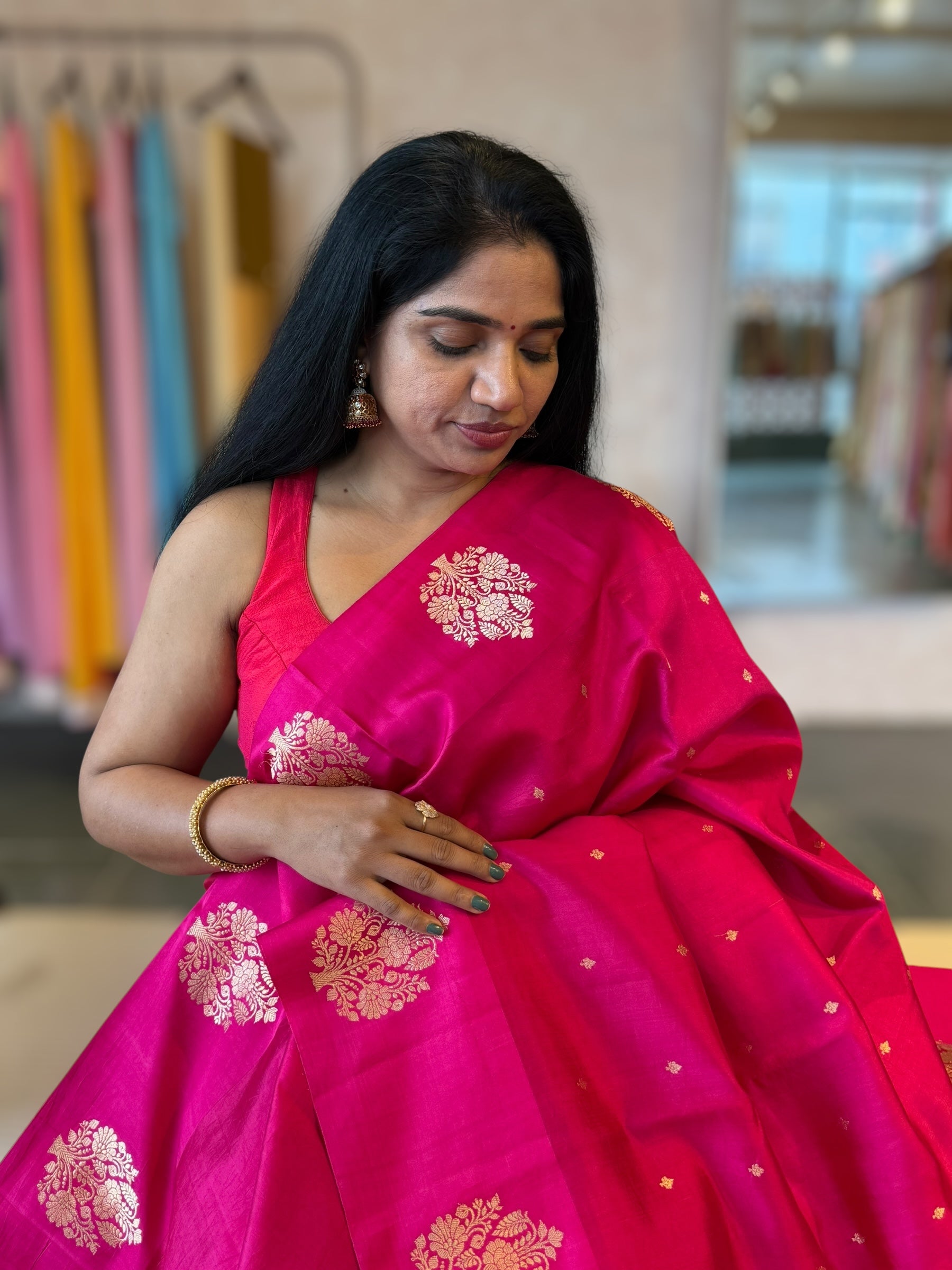 Rani Pink Banarasi Raw Mango Silk Saree with Open Borders & Kaduwa Woven Motifs