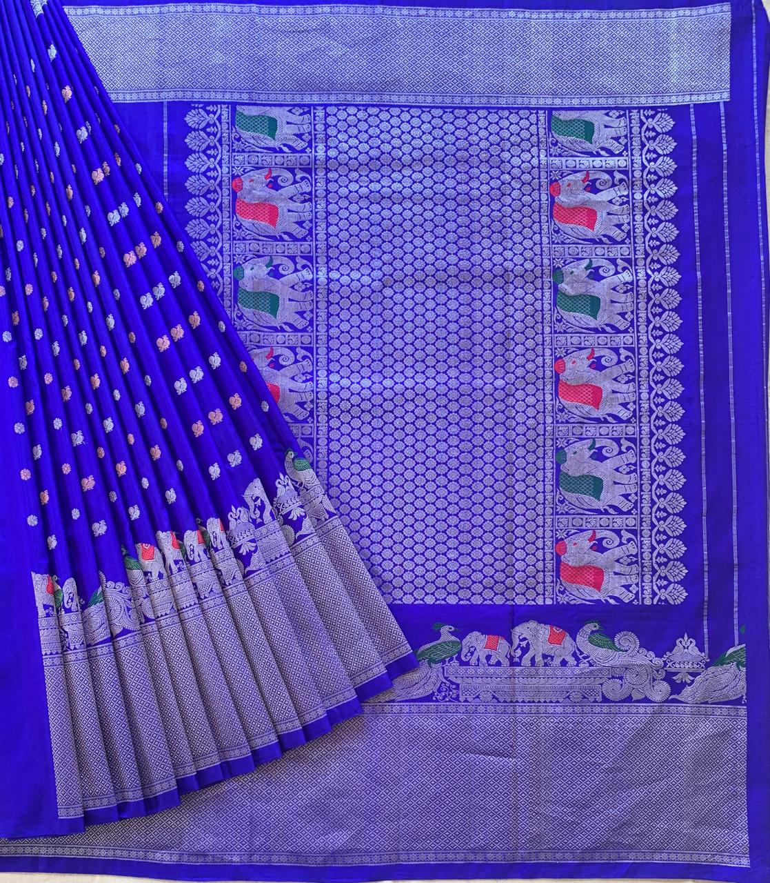 Royal Blue Pure Handloom Gadwal Saree Turning Borders