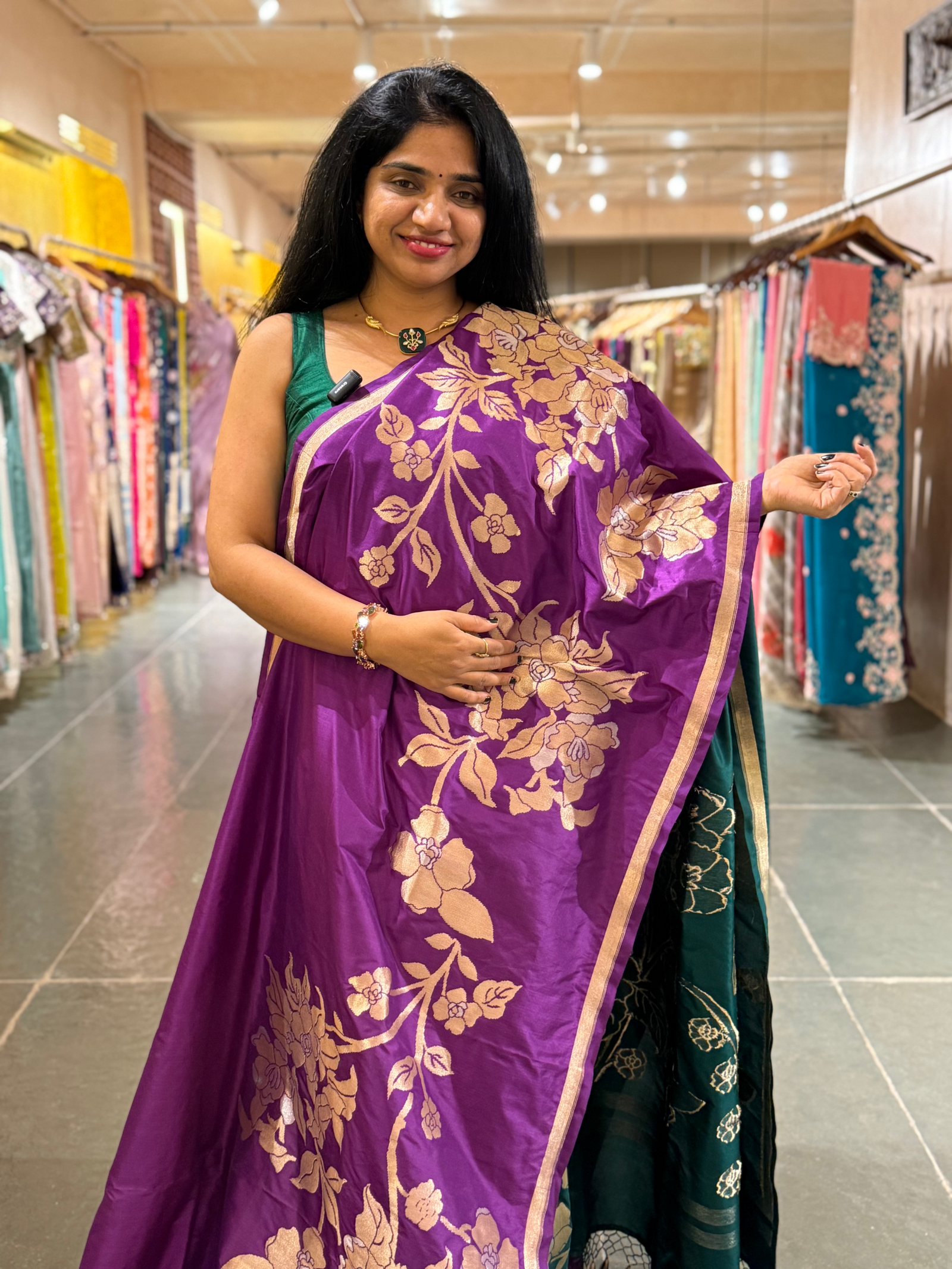 Majenta Designer Banarasi Silk Saree