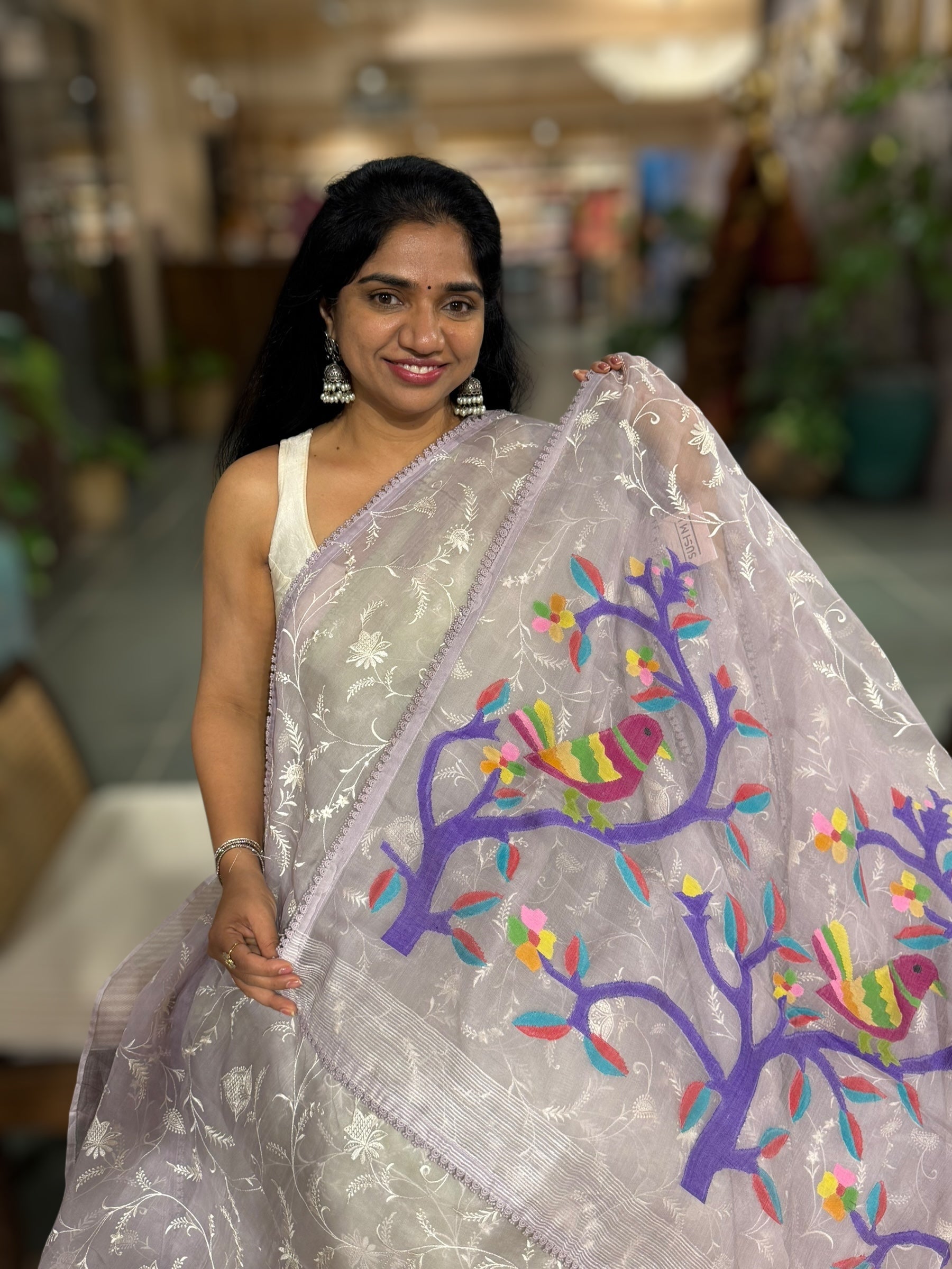 Lilac Pure Handloom Muslin Saree with Allover chikankari & Jamdnai Pallu