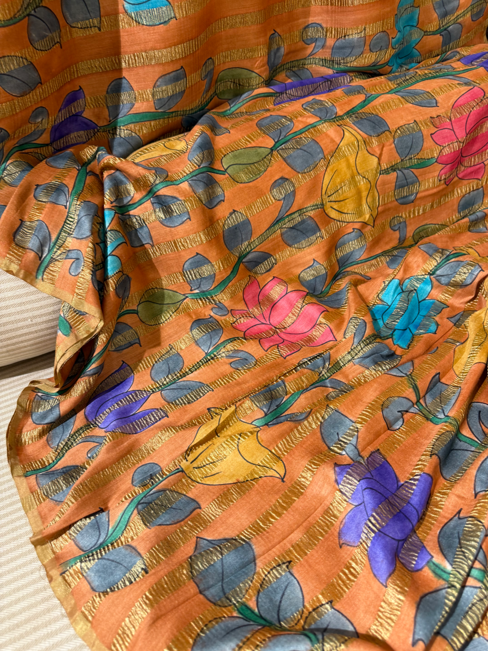 SMTKM174 Pure Handloom Munga Silk Wth Tissue Stripes & Penkalamkari Handpainting