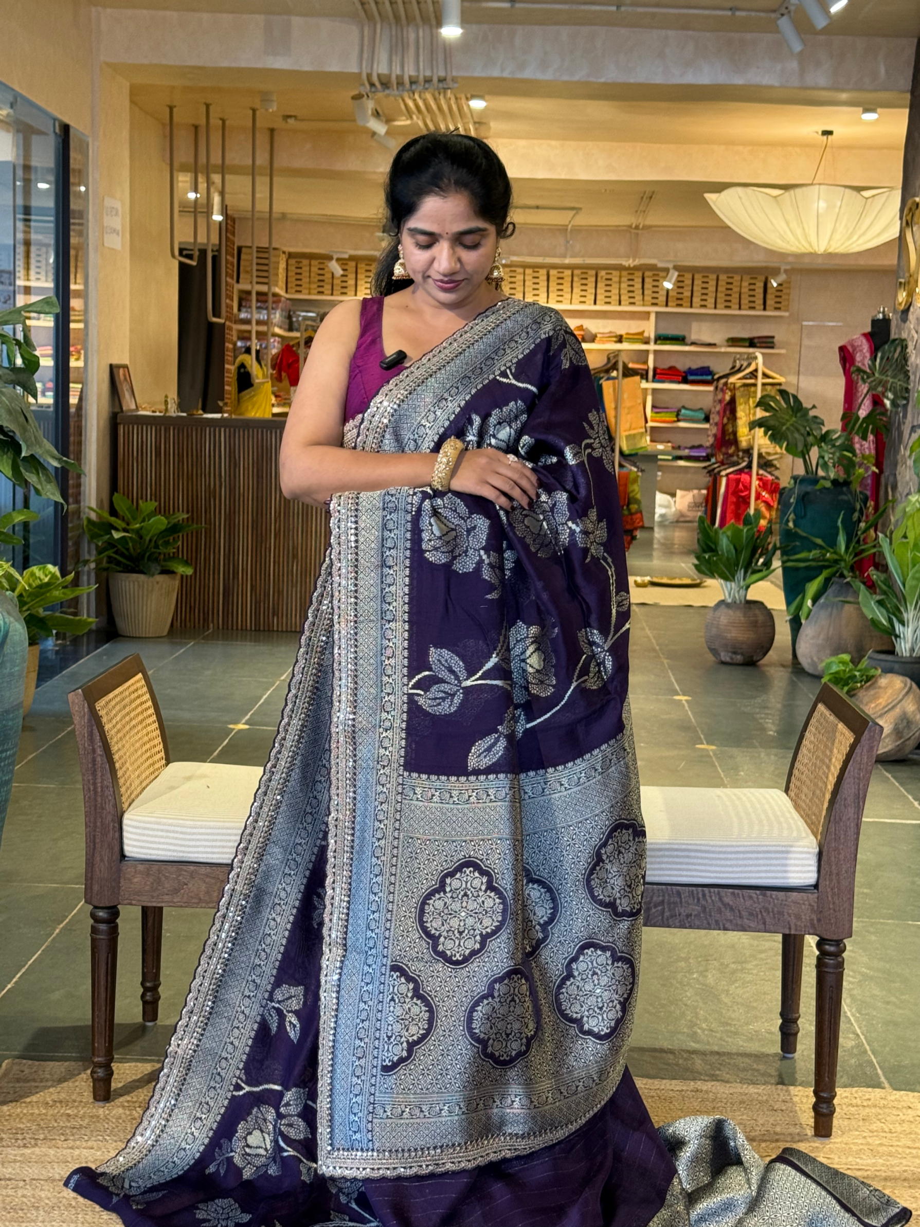 Violet Tussar Khaddi Saree wth Allover weaving & sabhyasachi borders STKM15