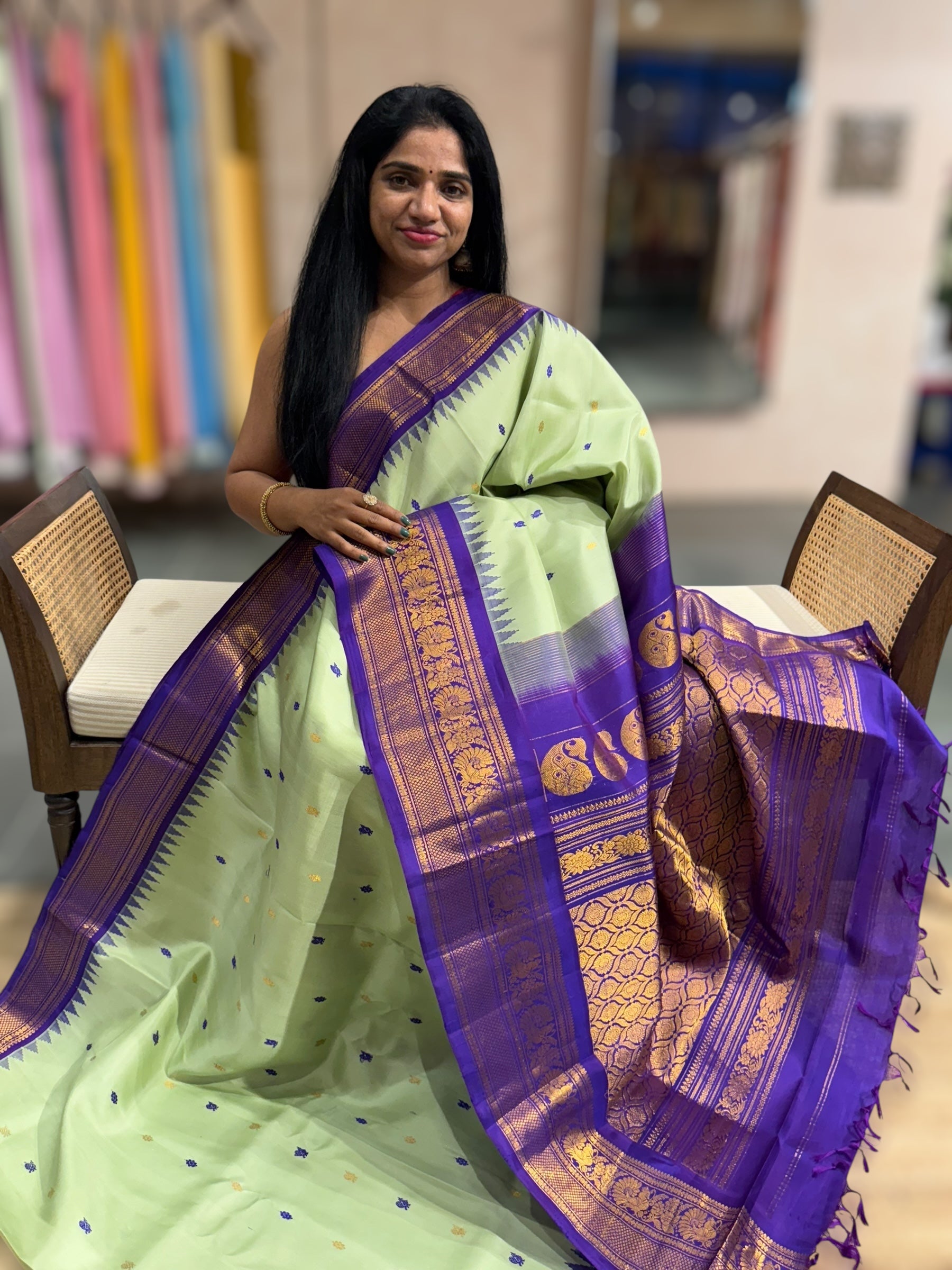 Mint & Purple Combo Gadwal Handloom Pure Silk Saree With Kuttu Borders
