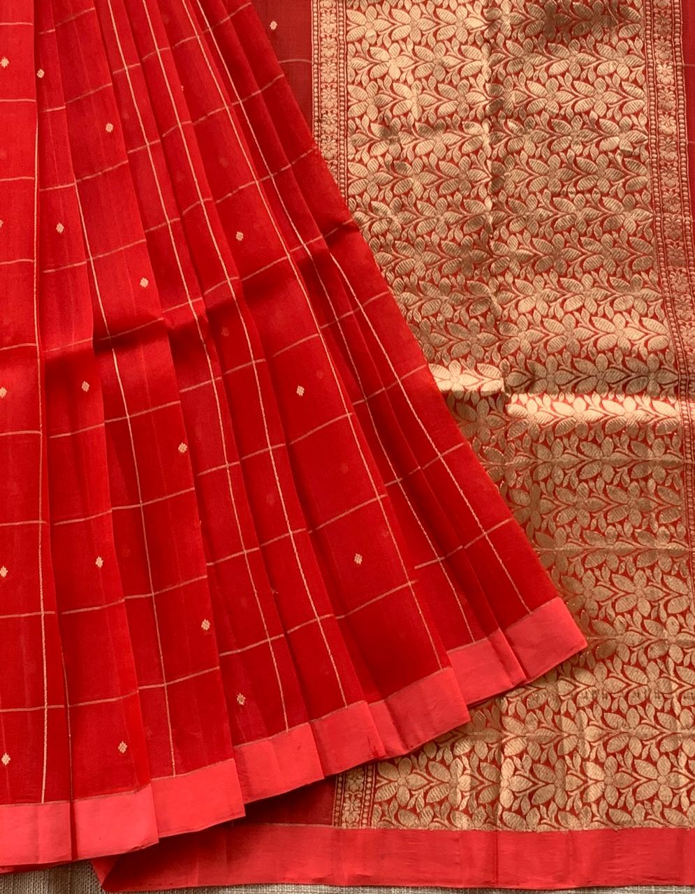 Red Handloom Banarasi Kora Checks Saree with allover Kaduwa Woven Zari Motifs .