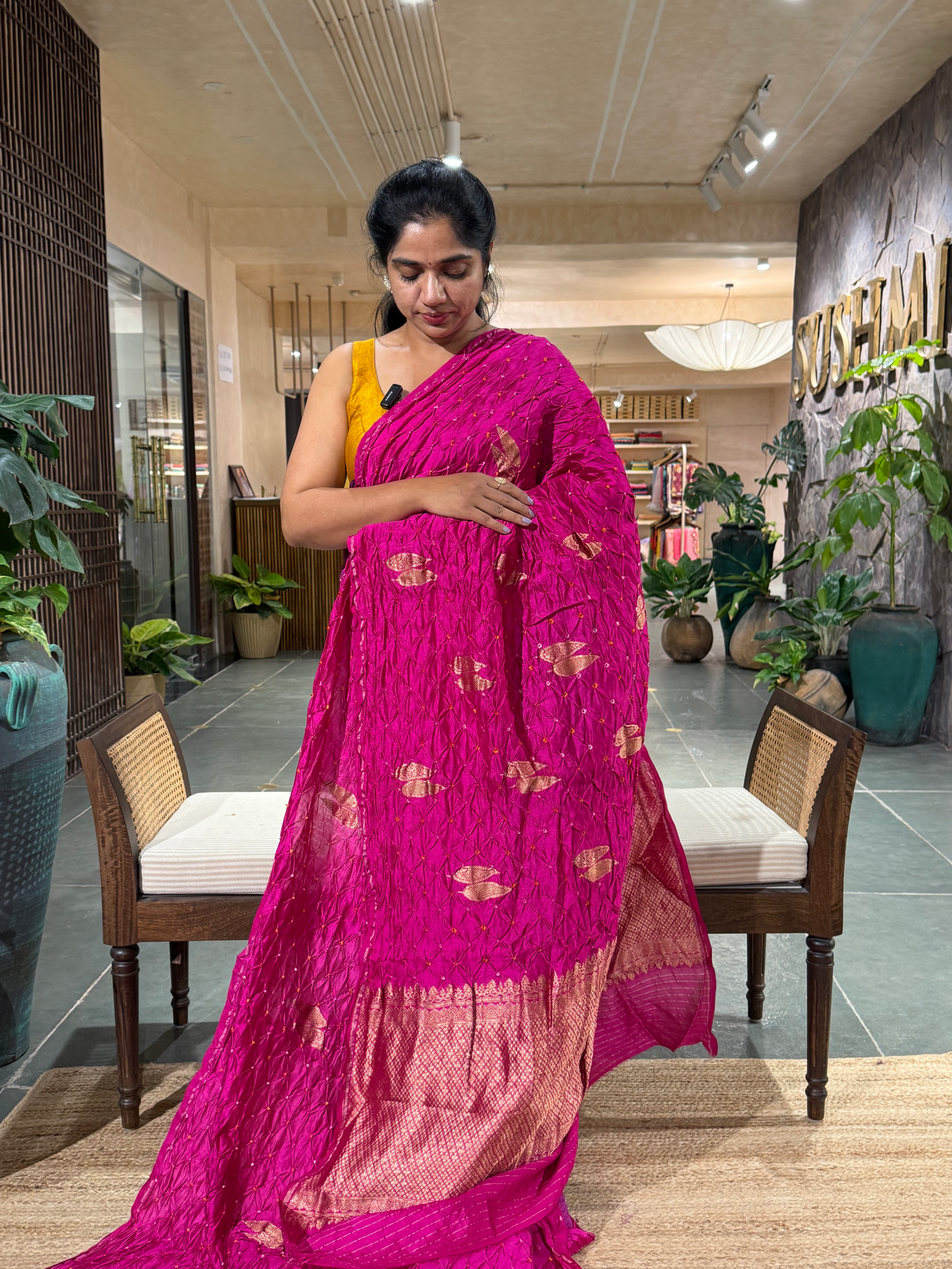 SCBA1104 Pure Handloom Banarasi Chiniya Bandhej Saree with Patola Blouse