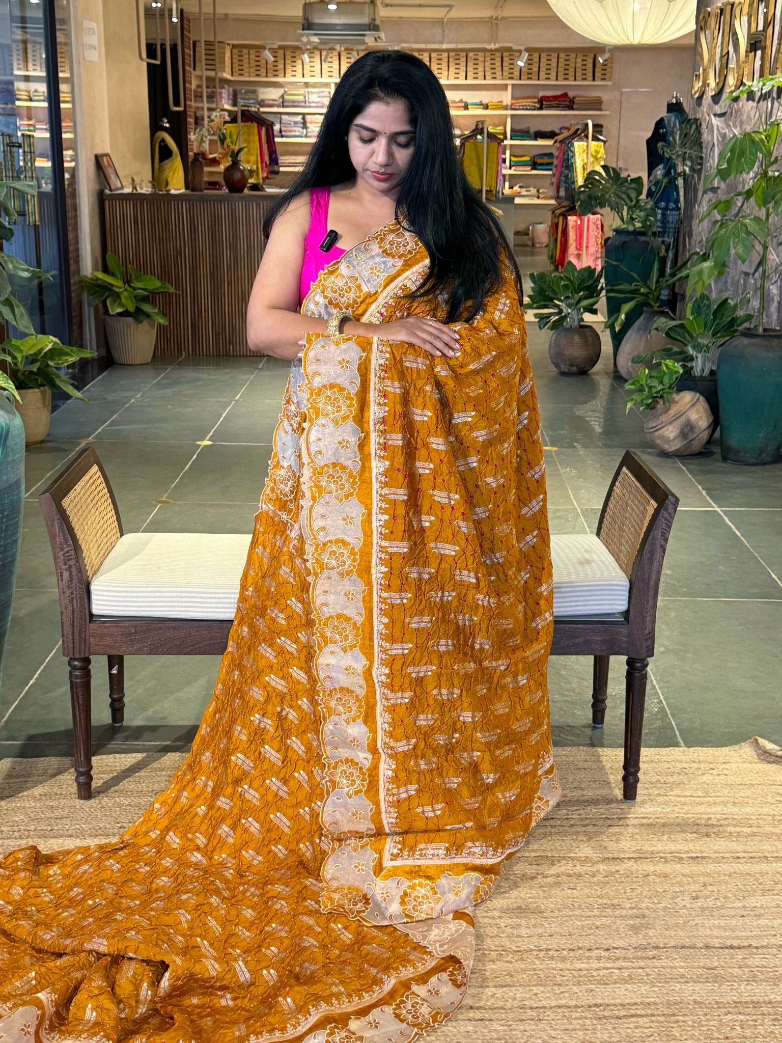 Banarasi Handloom Chiniya Silk Bandhini with Tissue Applique