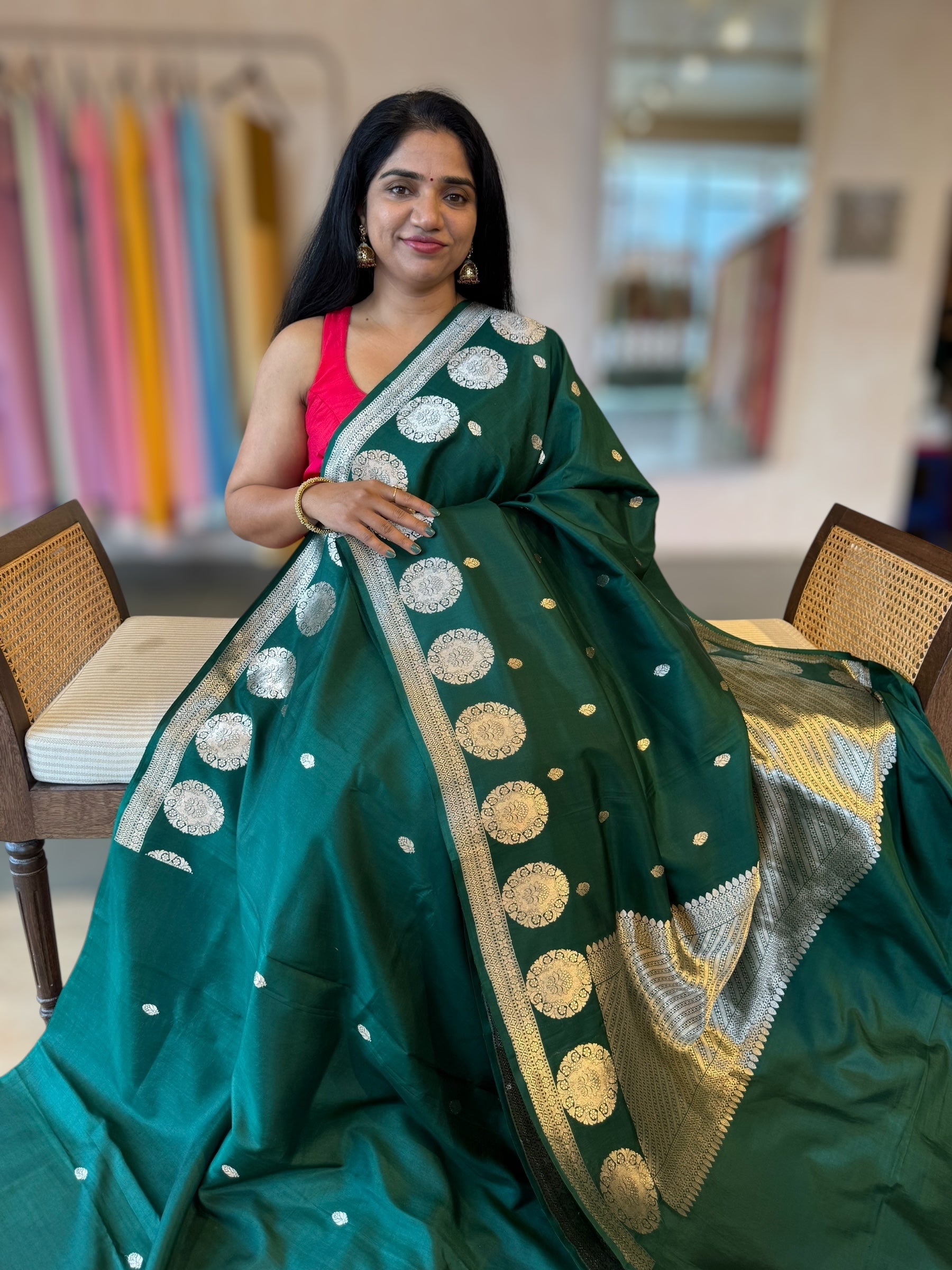 Forest Green Banarasi Raw Mango Silk Saree with Open Borders & Kaduwa Weaving