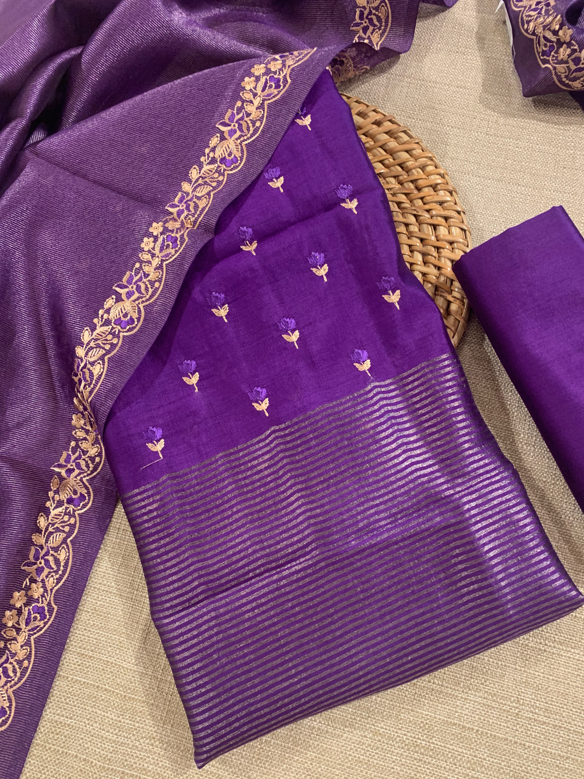 SCSSA605 : 3 Pc  Brinjal Pure Handloom Chiniya Silk Suit Set a