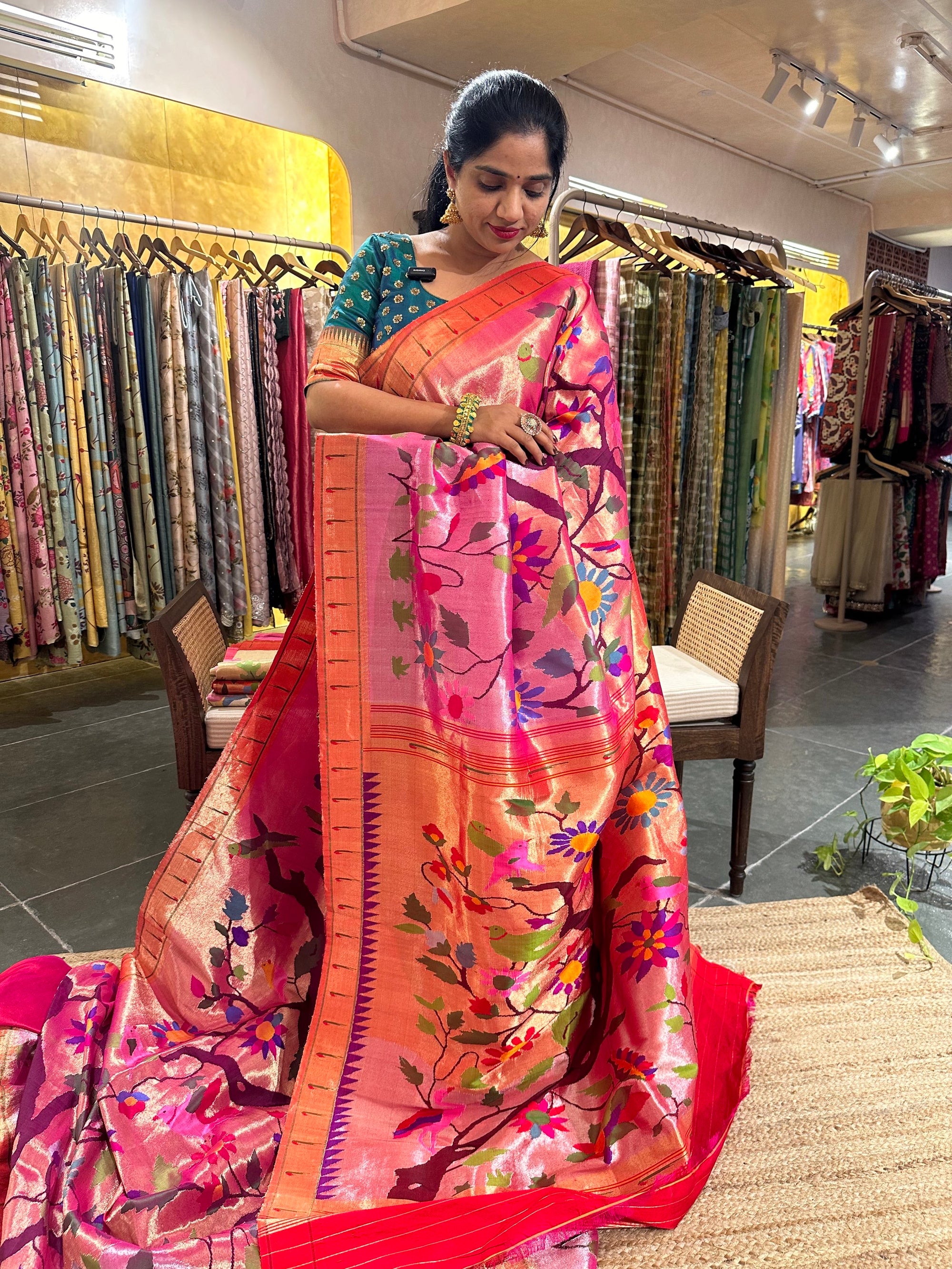 Light Pink Tissue Allover Pure Handloom Paithani Saree