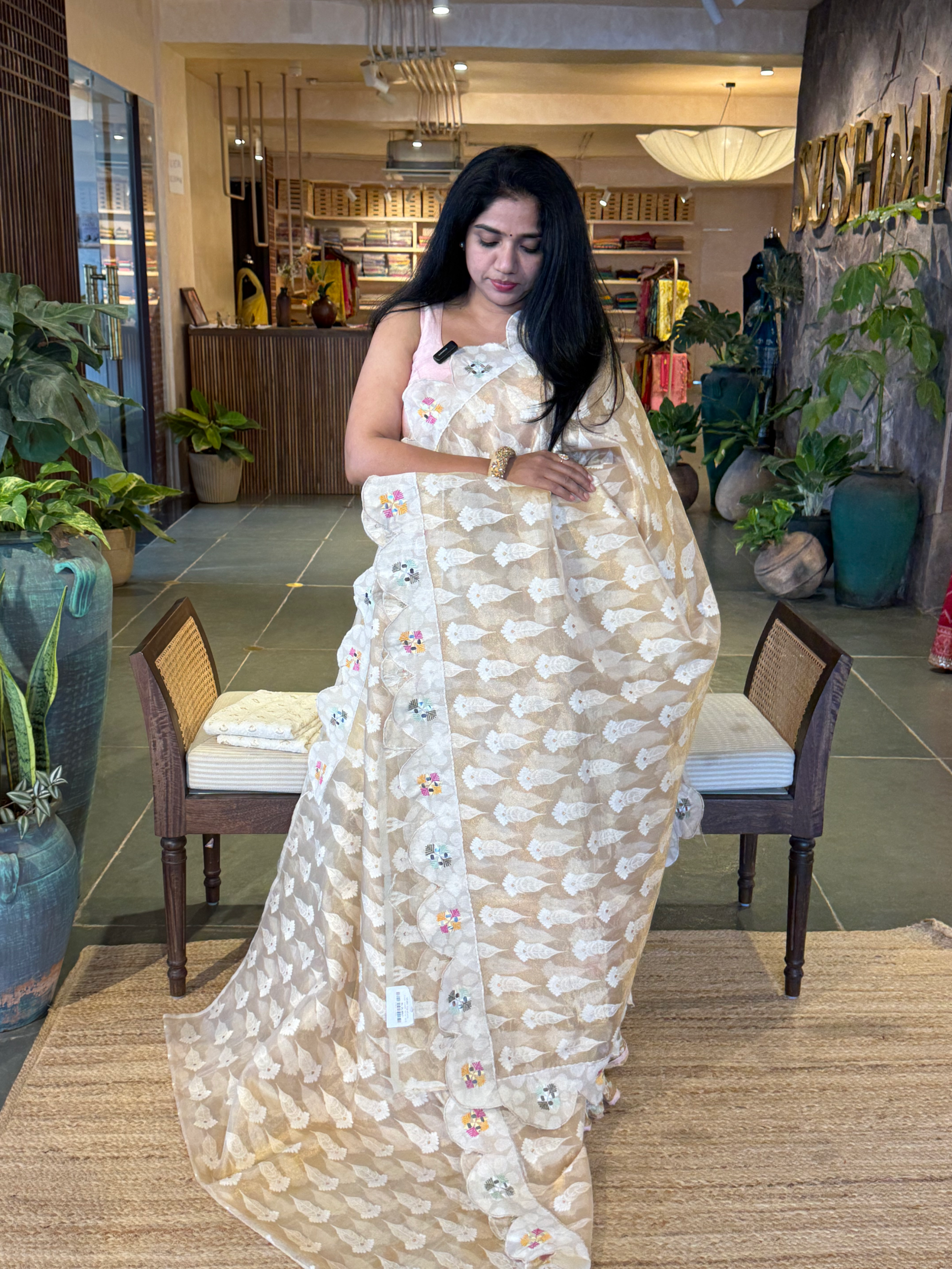 GTEA2004 : Designer Handloom Gold Tissue Saree With handwork borders