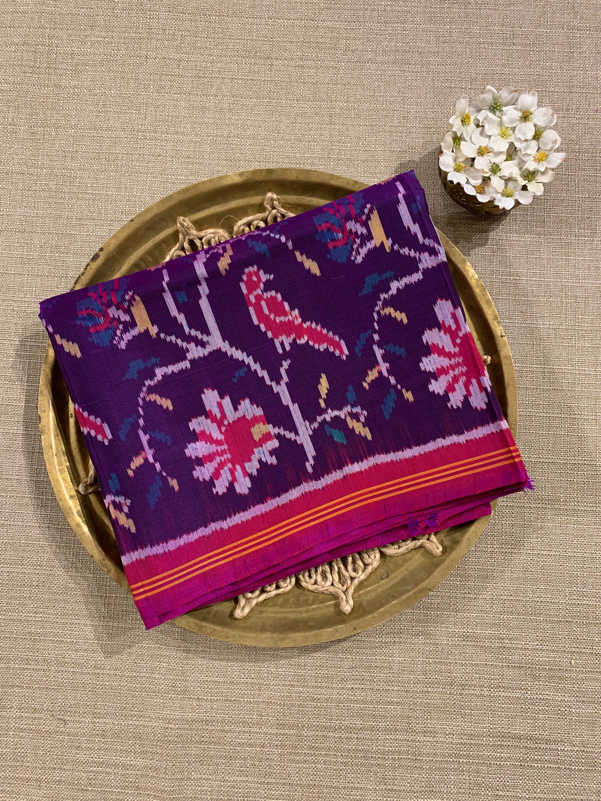 Violet and Pink Combo Pure Patan Patola Saree With Allover Creeper Design