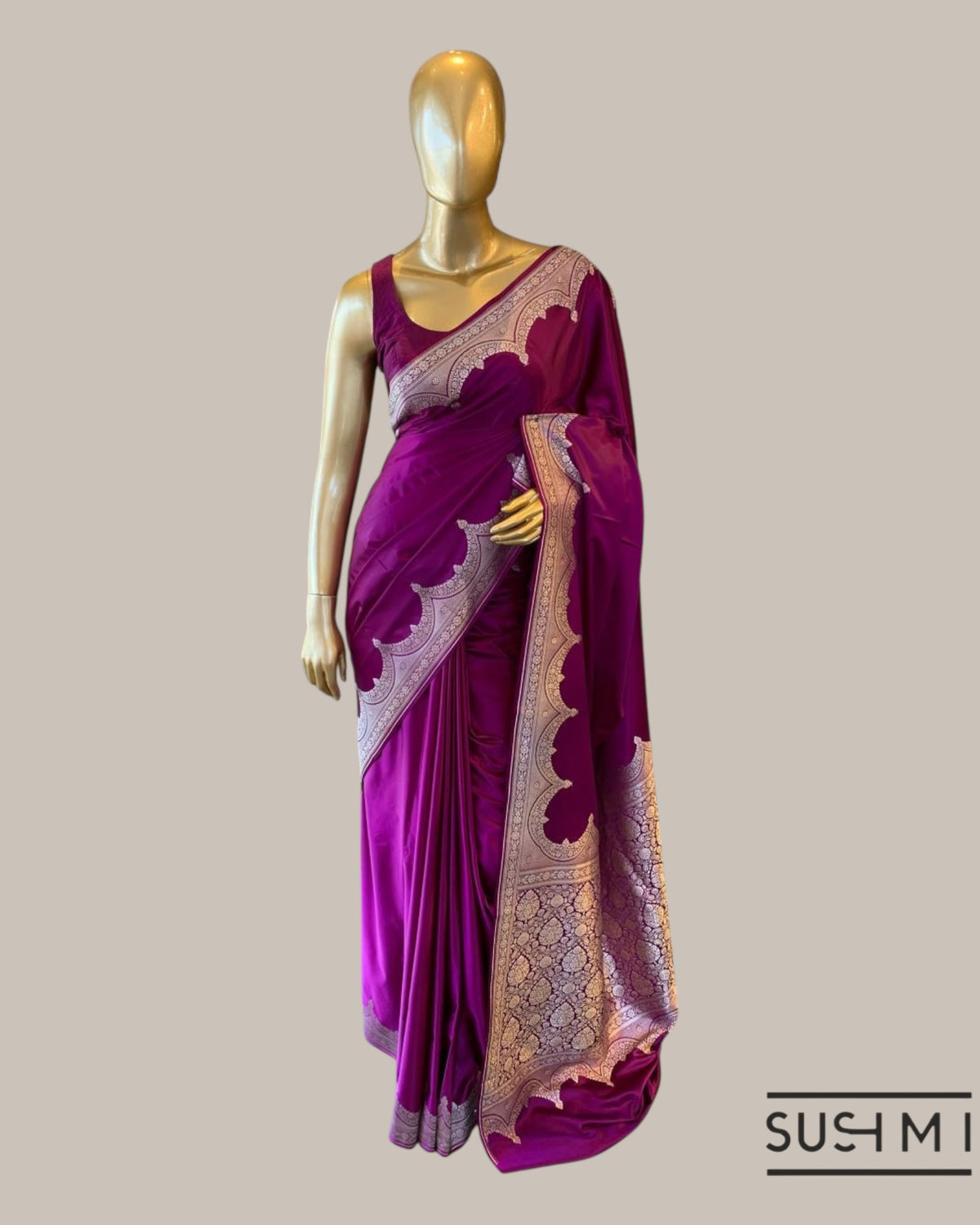 Majenta Purple Mashru Silk Saree With Scalloped Border