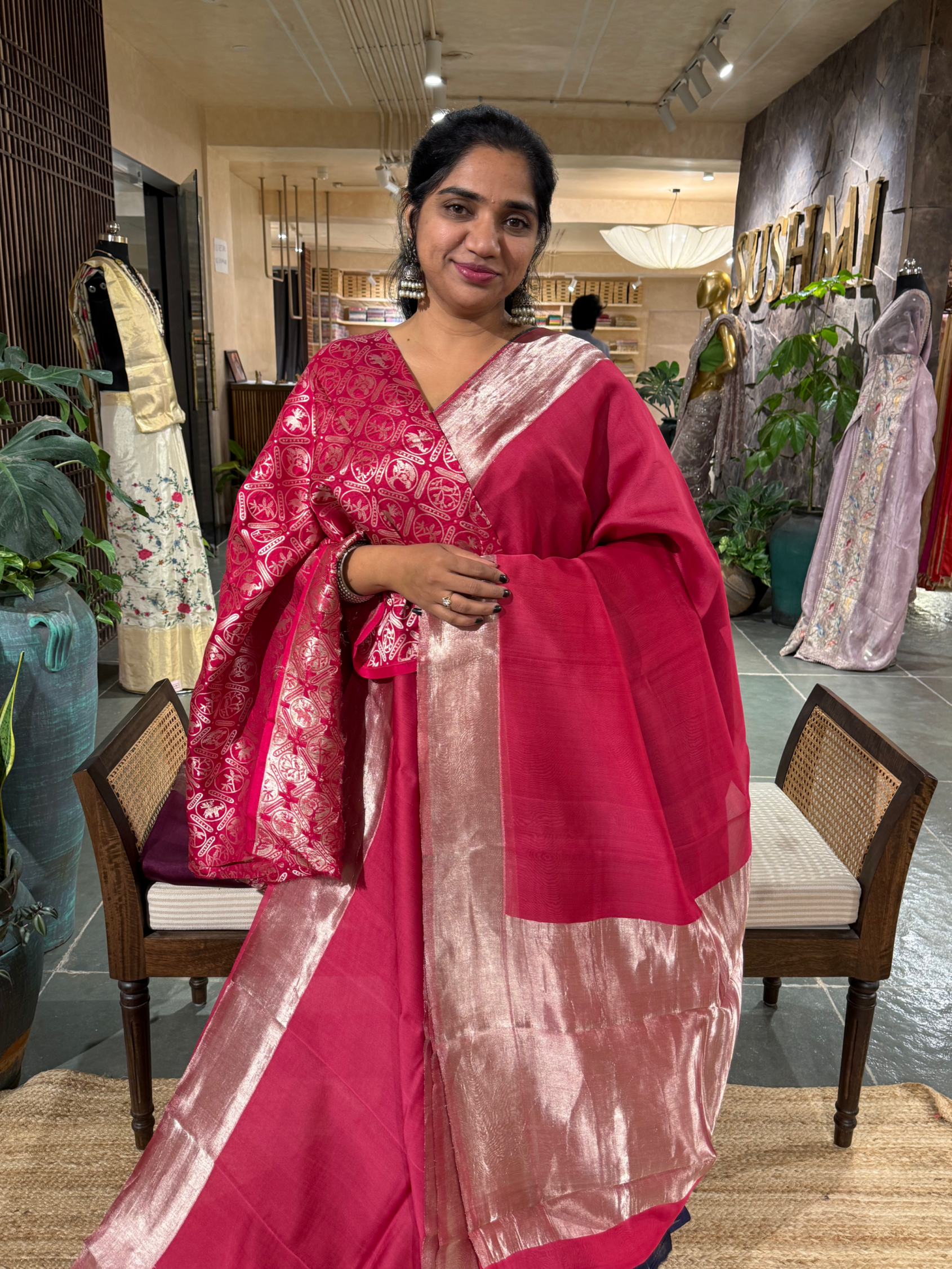 Dark Pink Tussar Kora Saree Wth Tissue Border & Pallu Paired Wth Brocade Blouse