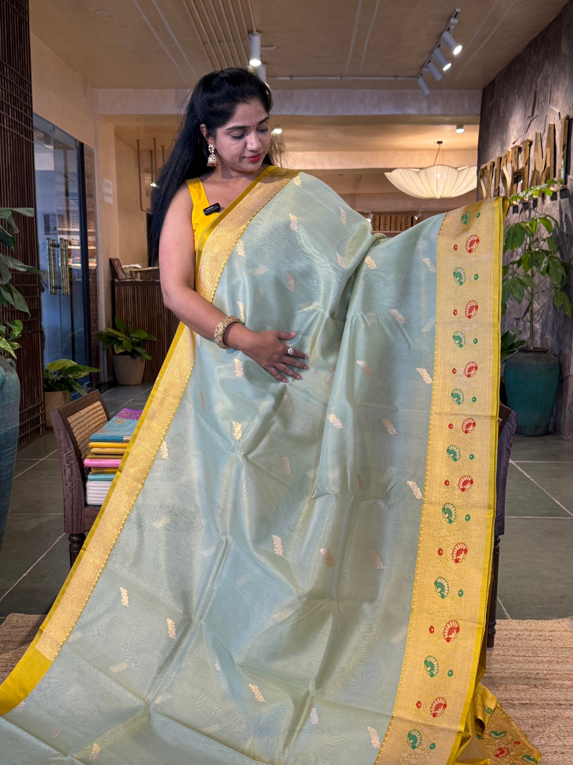 KBMA2203 : Banarasi Handloom Kora Silk Saree