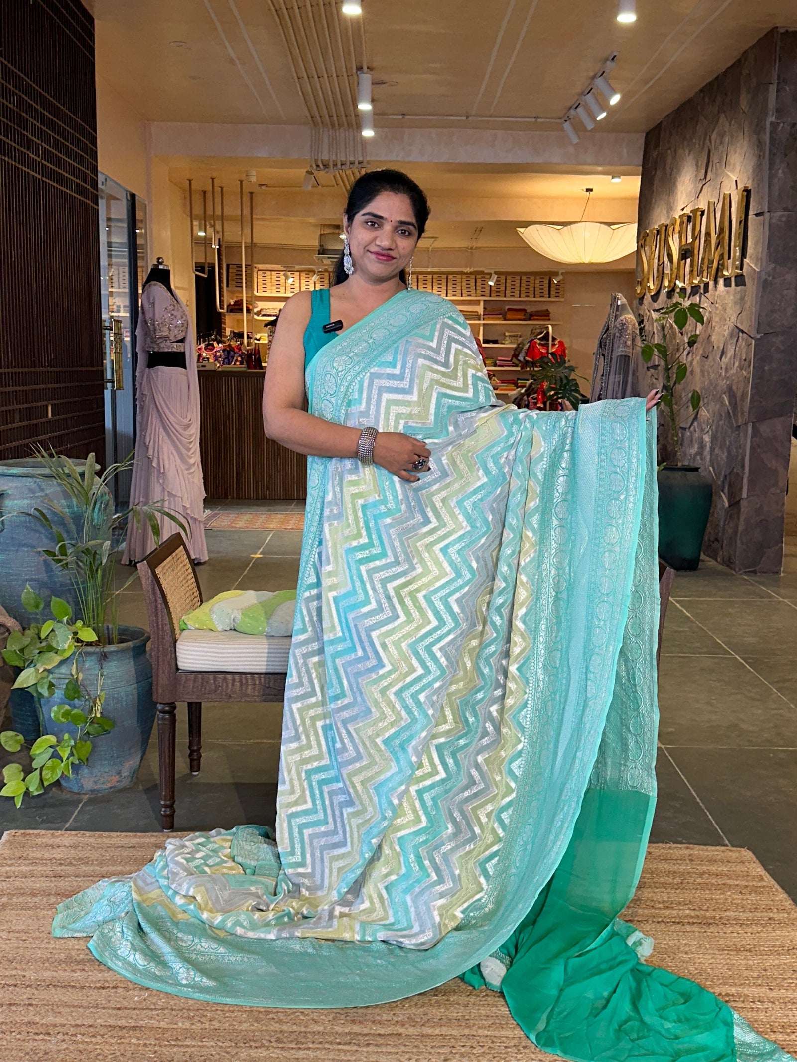 Pure banarasi handwoven khaddi goregette saree