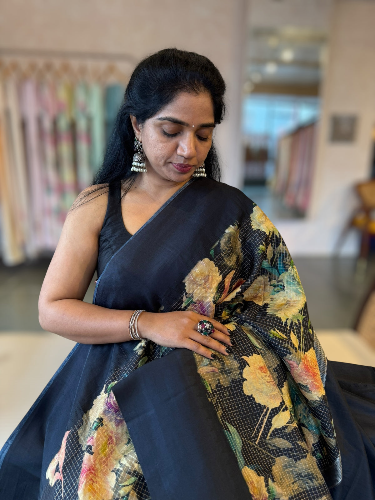 Kanchi Soft Silk Zari Checks Saree With 3D Statement Roses Print Allover