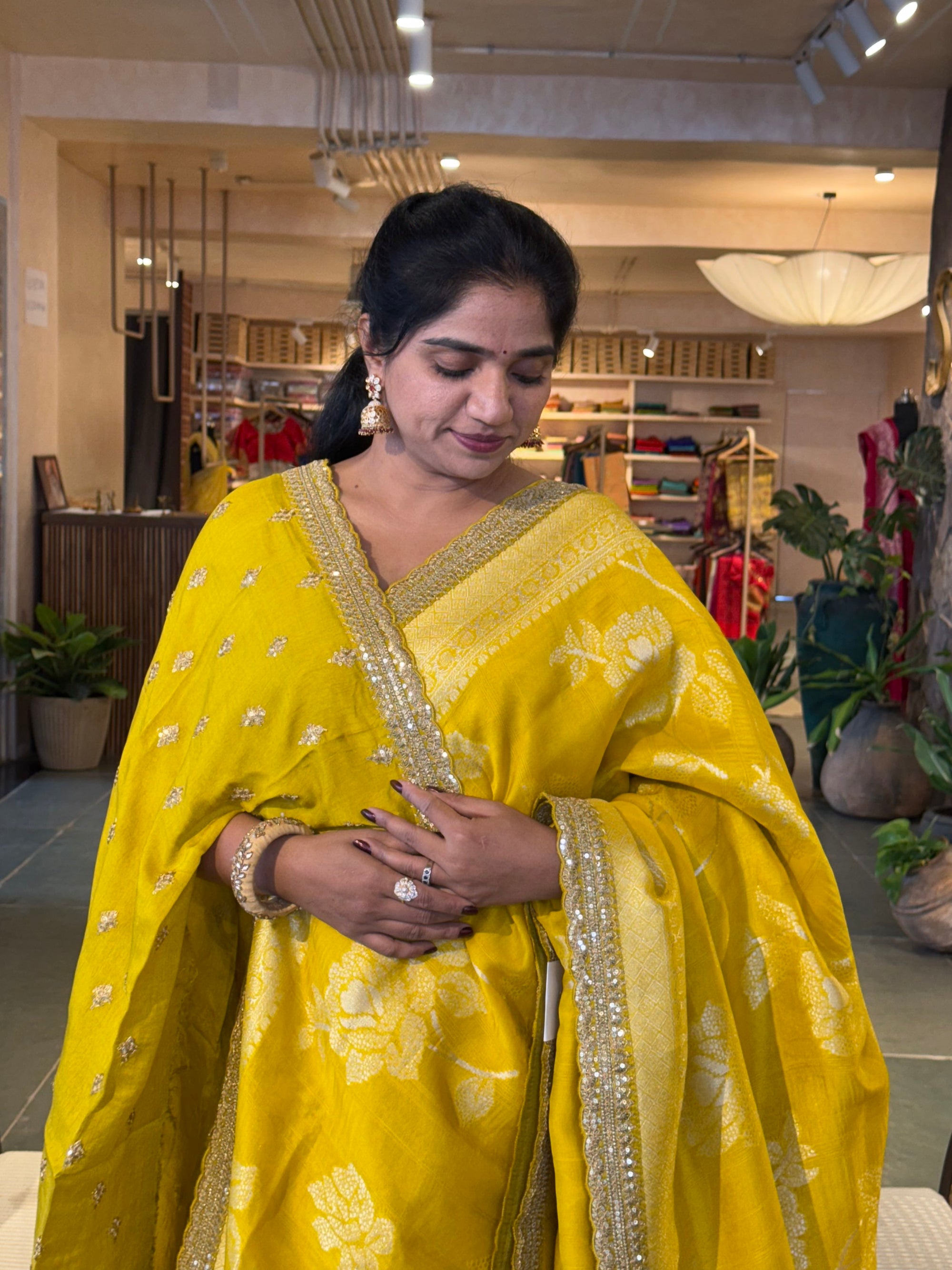 Yellow Tussar Khaddi Saree with Allover weaving and sabhyasachi borders STKM15