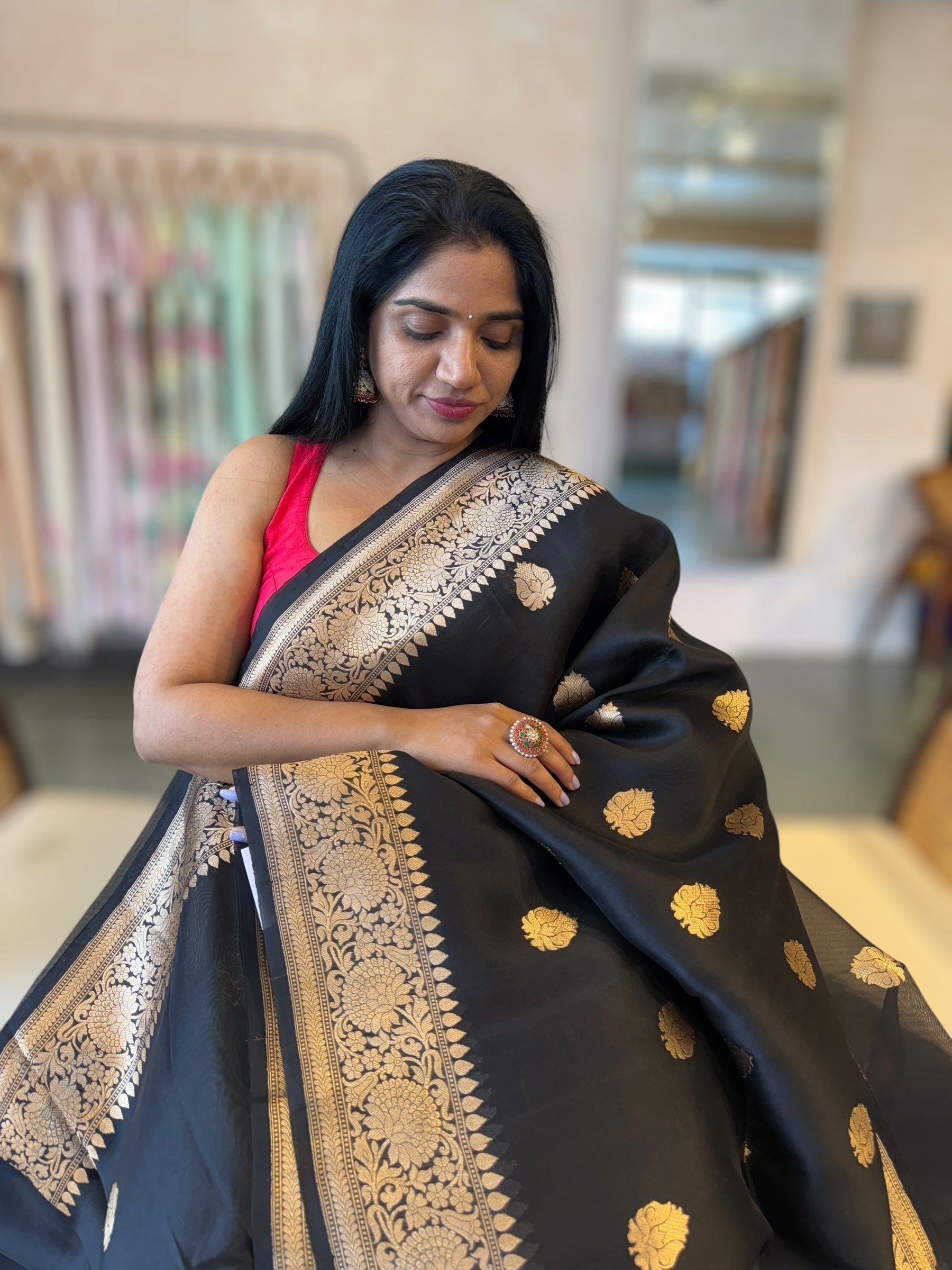 Parrot Green  Pure Handloom Kora Banarasi Saree With Kaduwa Woven Motifs
