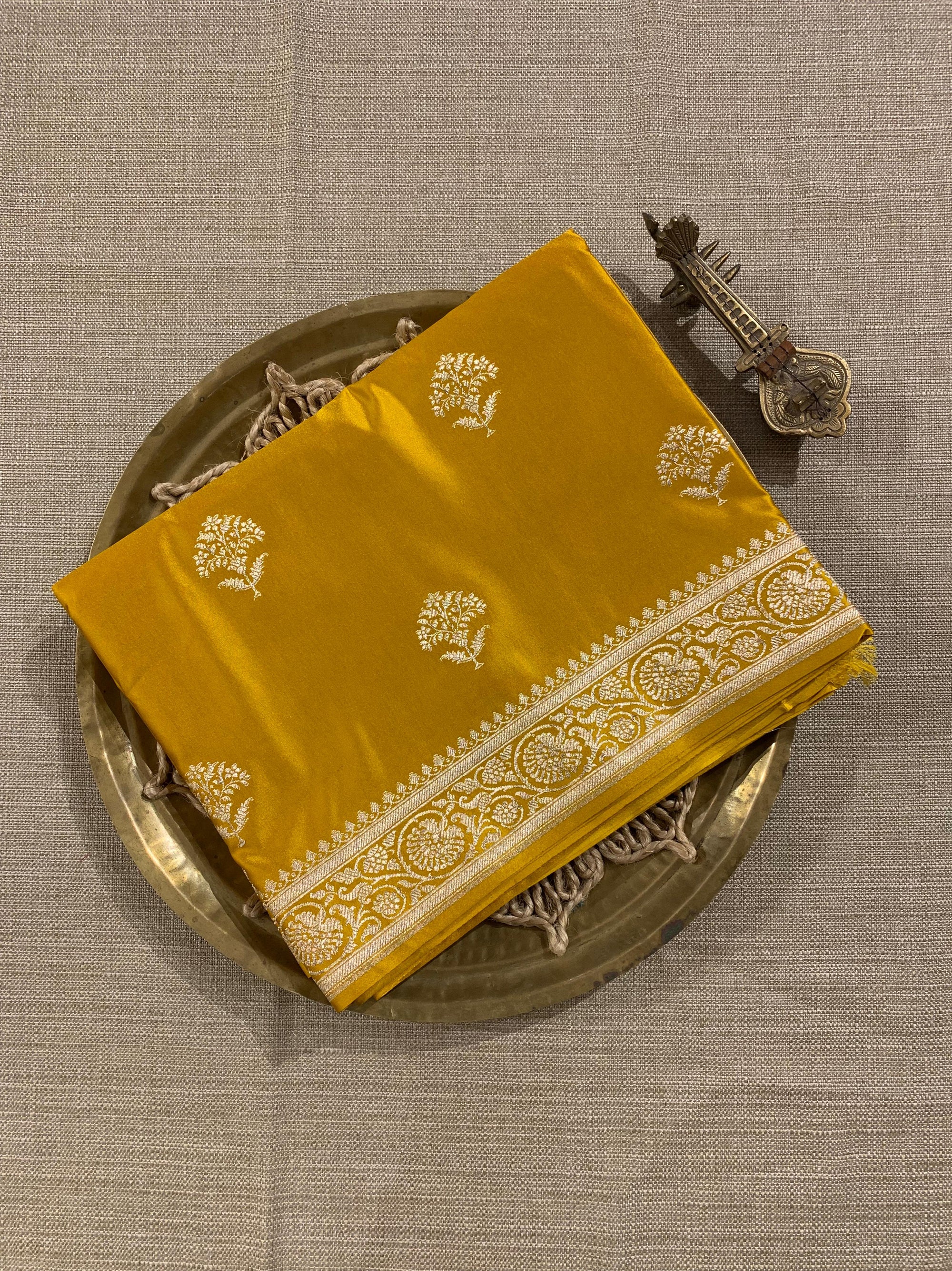 SMSSA223 Yellow Mashru Silk Saree With Scallop Border
