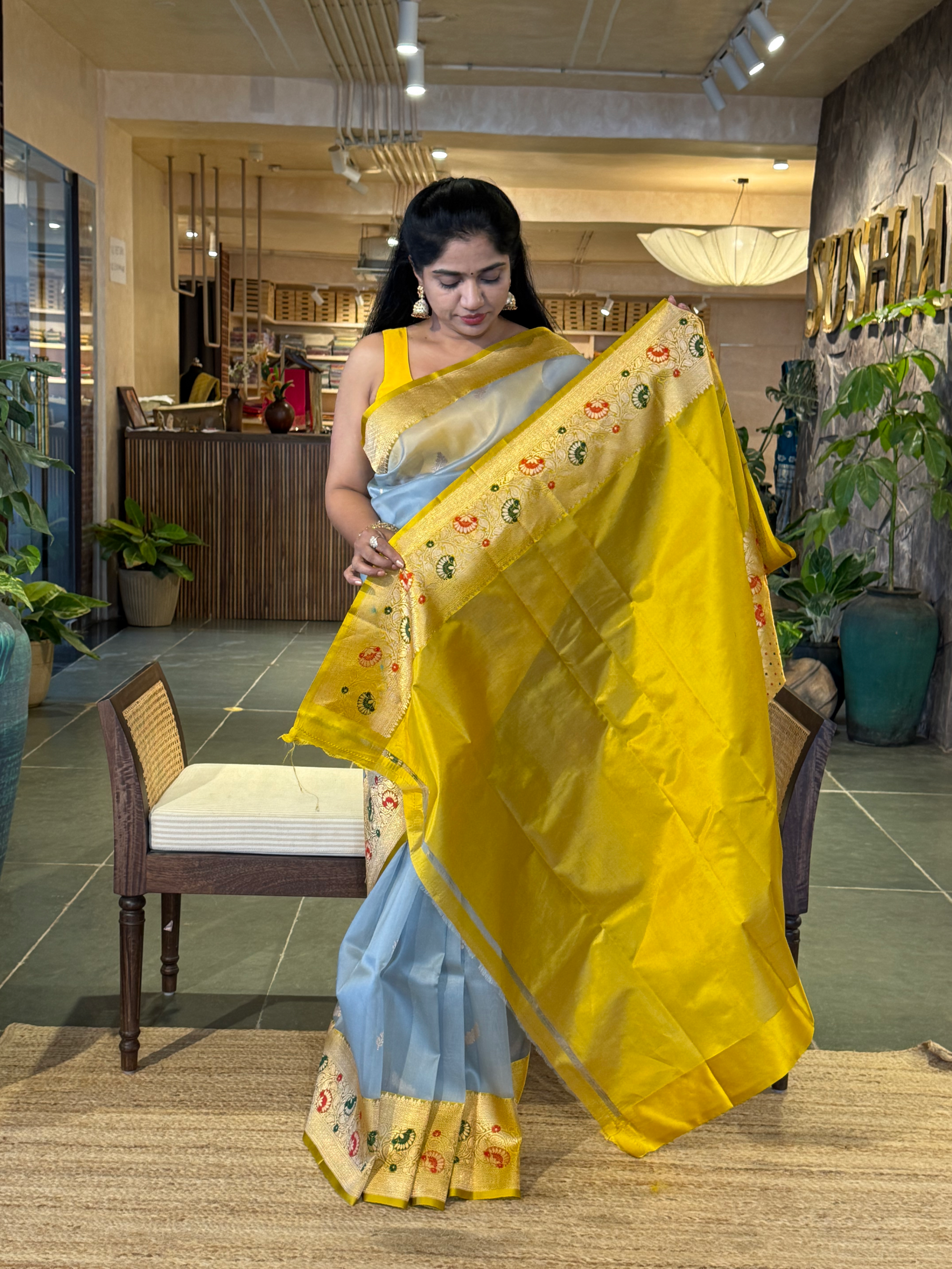 KBMA2201 : Banarasi Handloom Kora Silk Saree