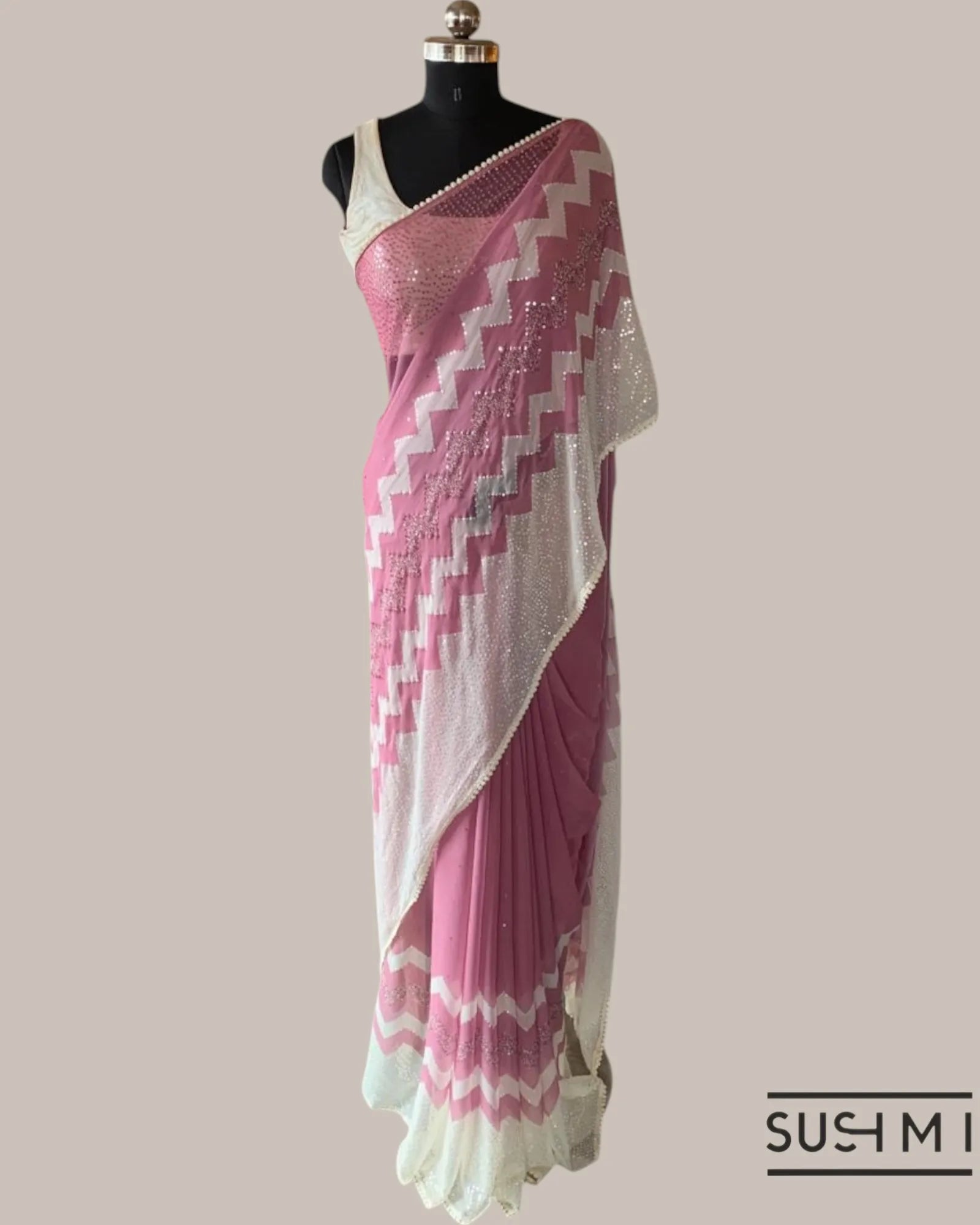 Dusty Pink Pure Gorgette Saree With Zigzag Pattern Sequnce Border