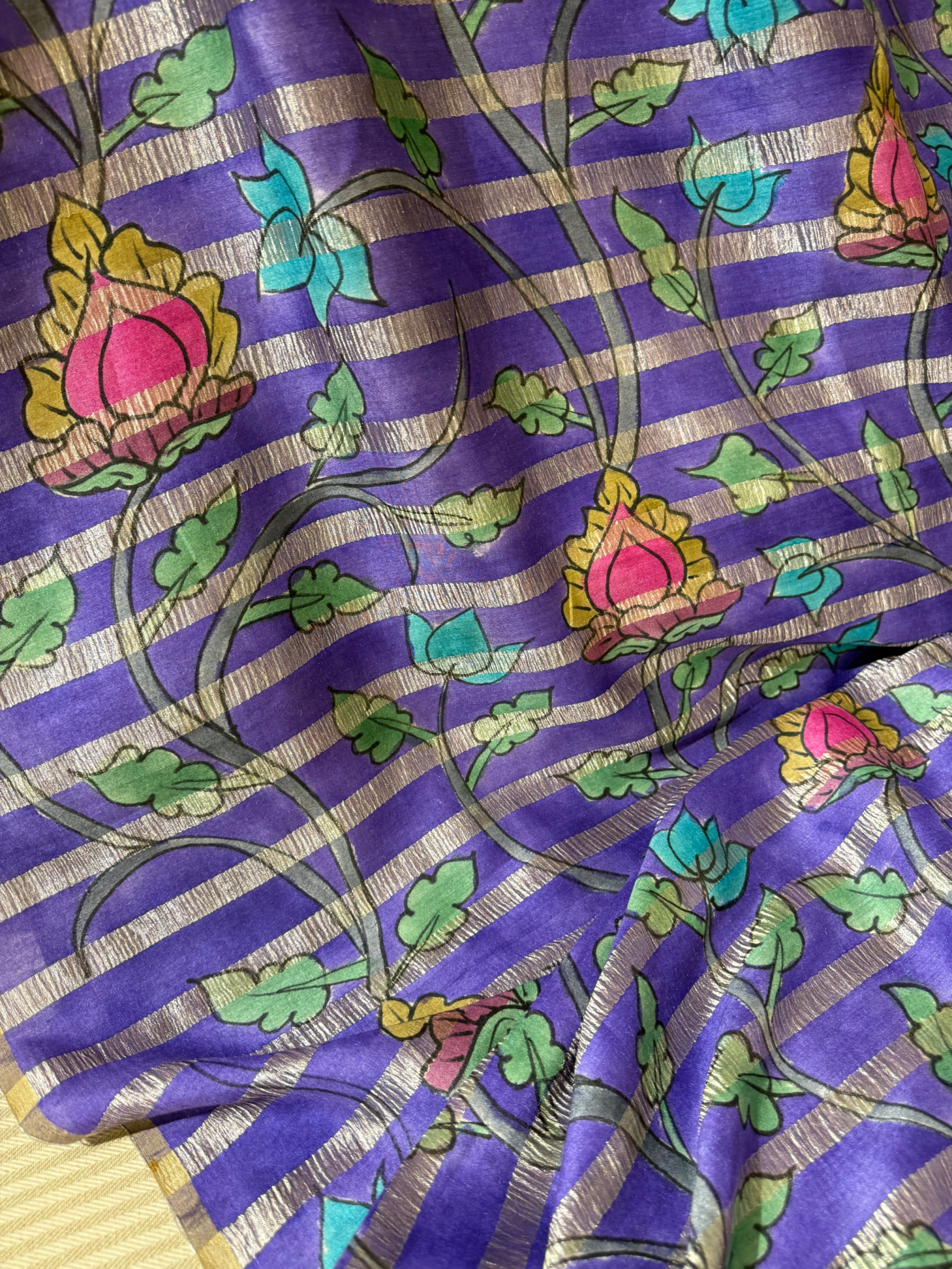 SMTKM172 Pure Handloom Munga Silk Wth Tissue Stripes & Penkalamkari Handpainting