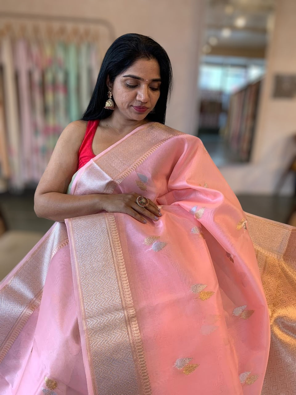 Light Neon Pink Pure Handloom Kora Banarasi Saree With Kaduwa Woven Motifs
