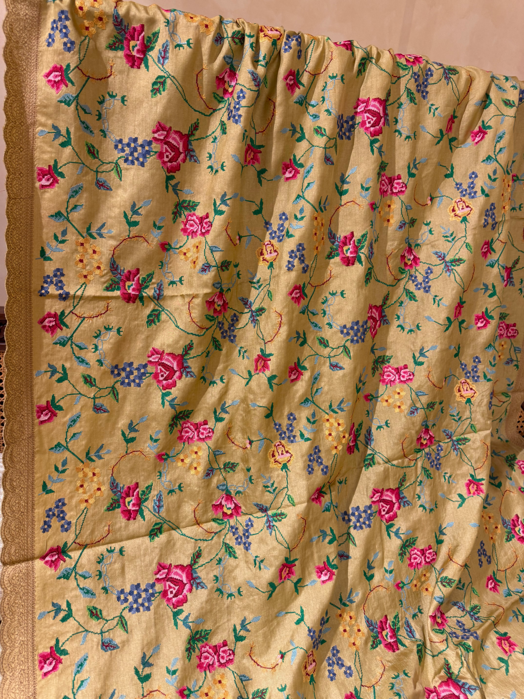 STPPA204 : Khakhi Pure Tussar Saree With Allover Petite Point Embroidery