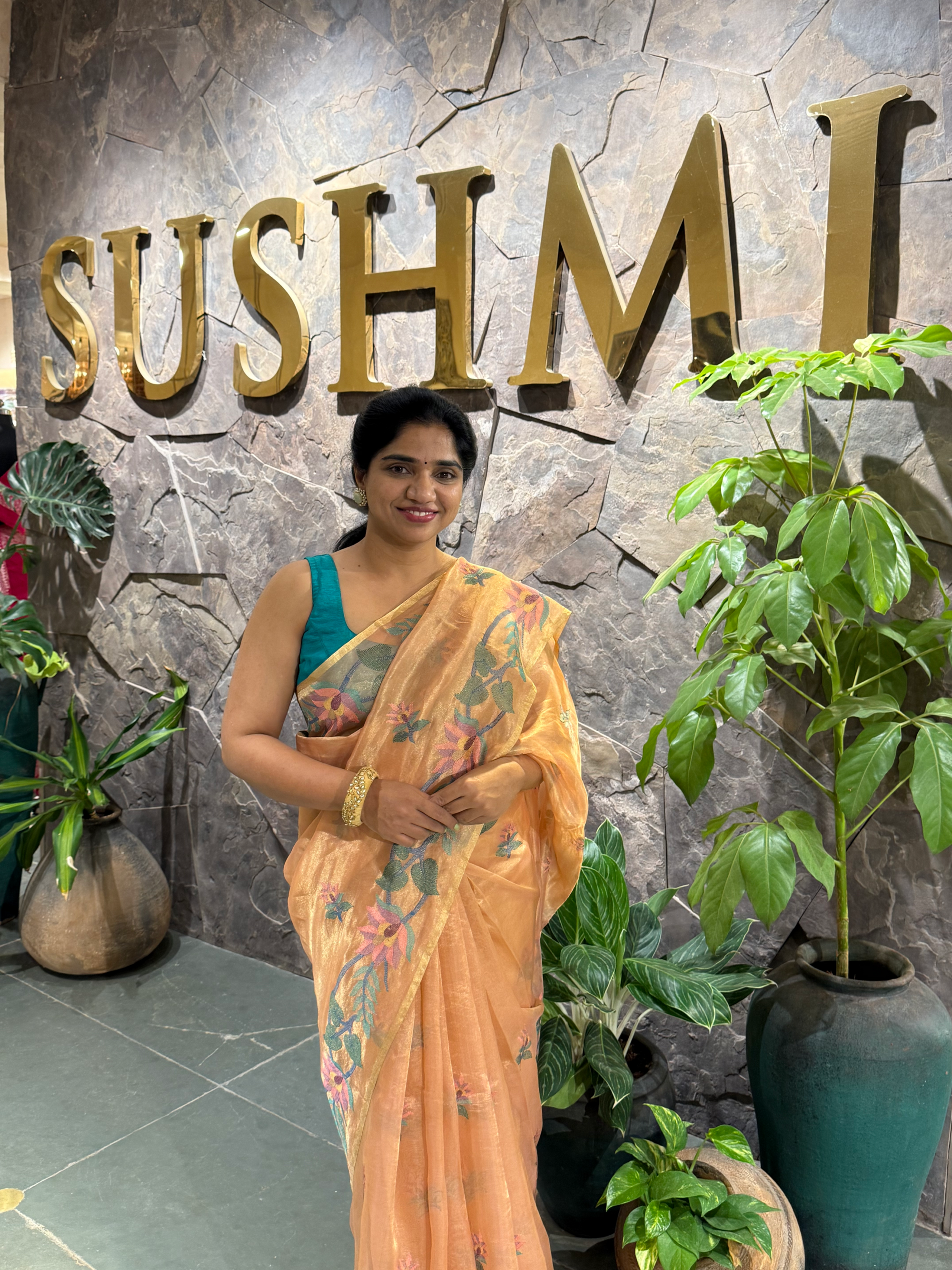 STJA207 : Peach Tissue With Jamdani Look Embroidery