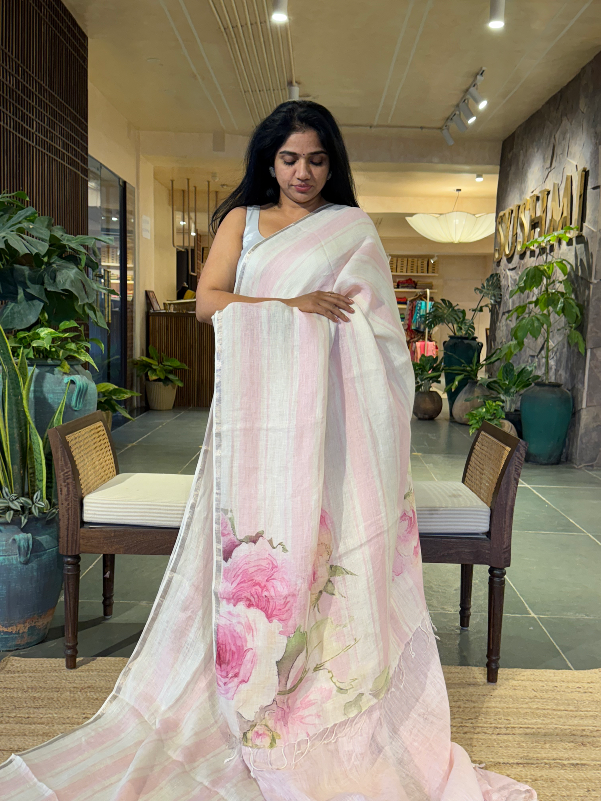 Ivory &amp; Baby Pink Handloom Lenin Striped Saree With Statement Flower Pallu