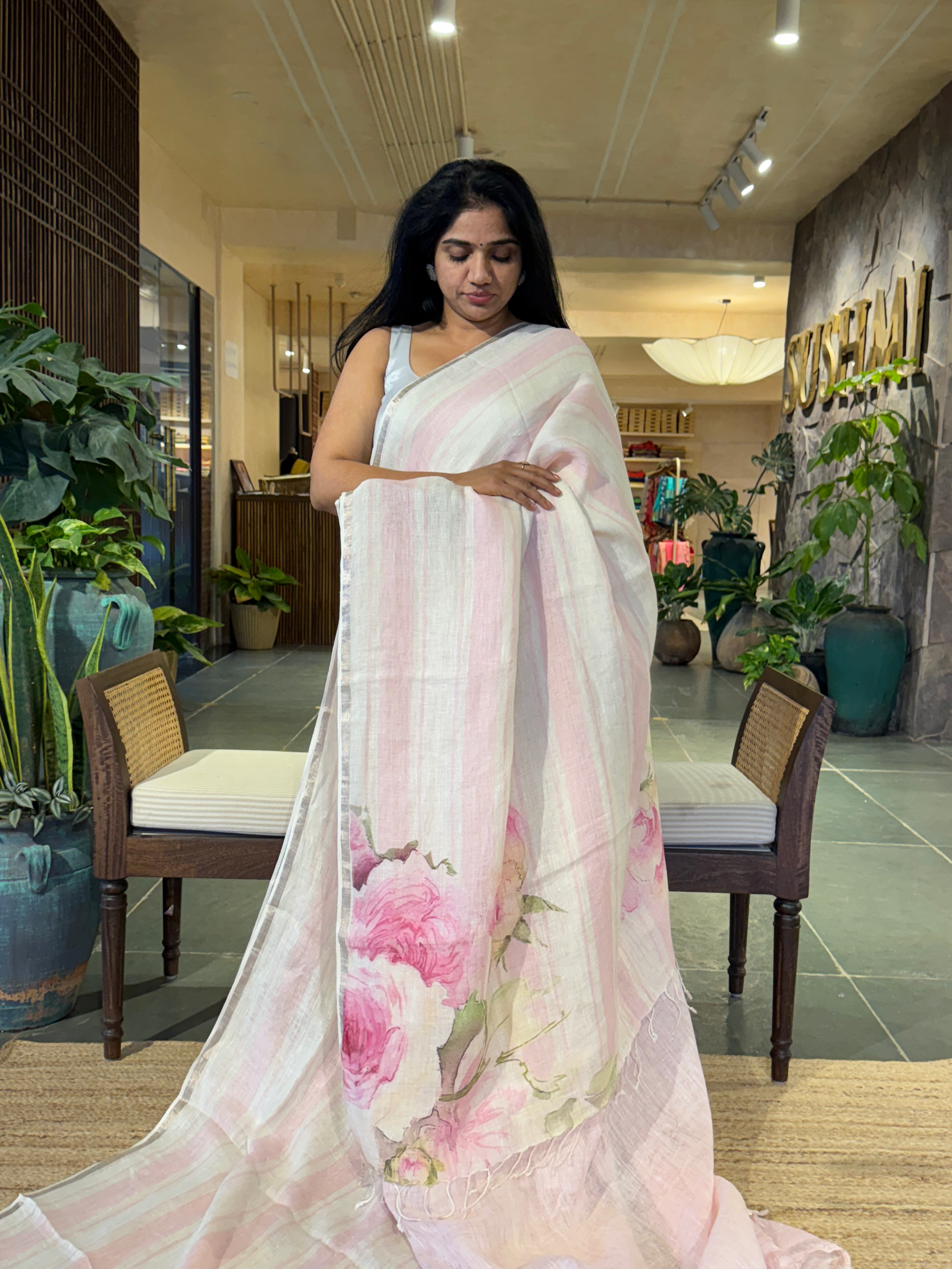Ivory & Baby Pink Handloom Lenin Striped Saree With Statement Flower Pallu