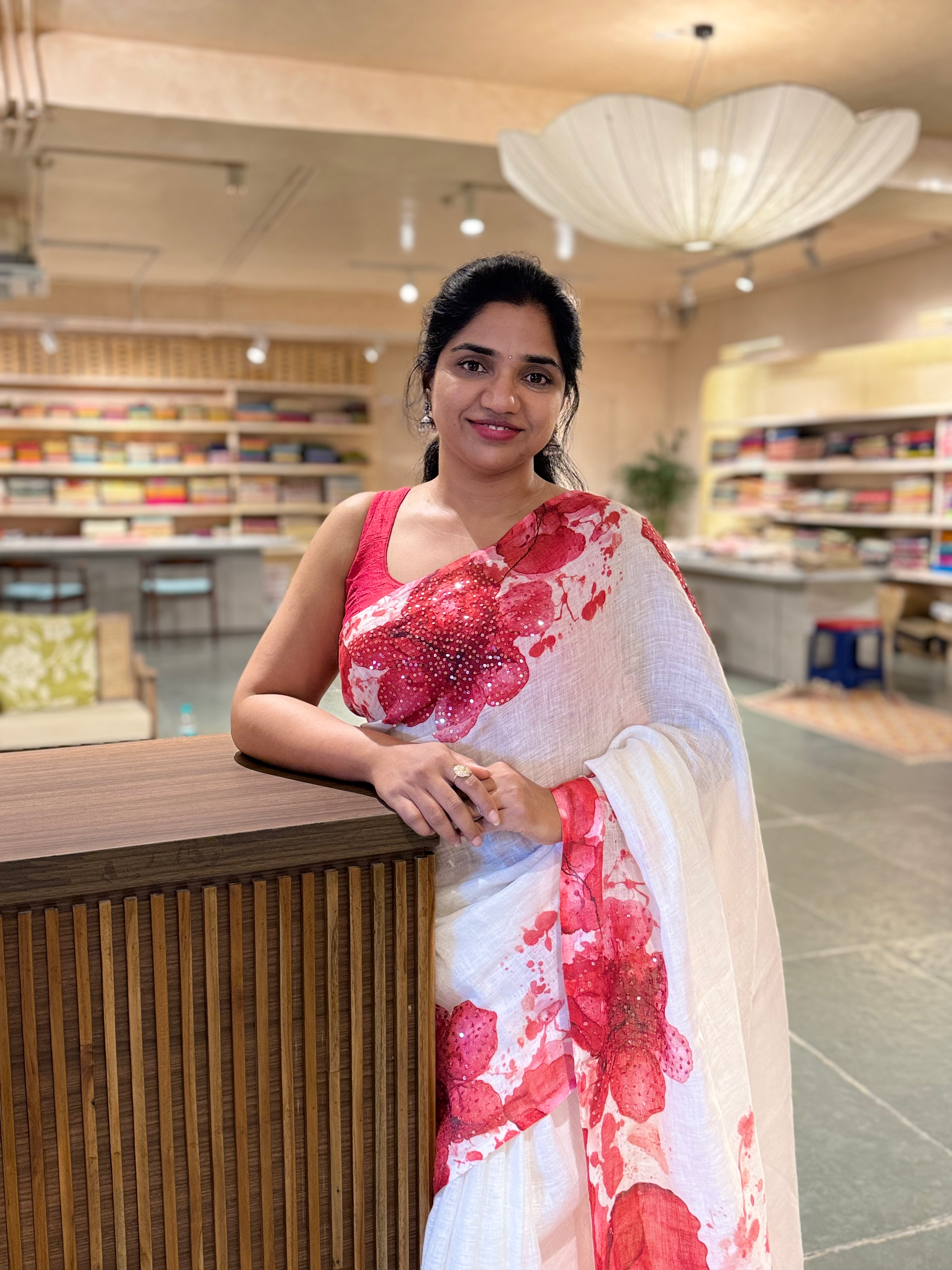 Pure Handloom Lenin Saree with Bold Floral print and handwork highlighting