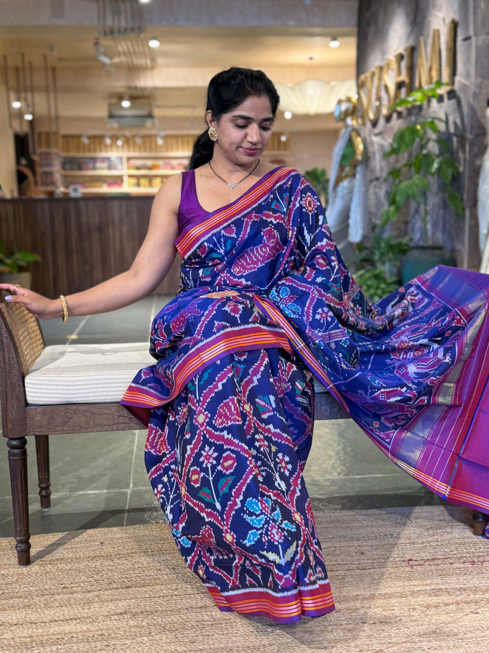 Blue and Majenta Combo Patan Patola Six figure Saree