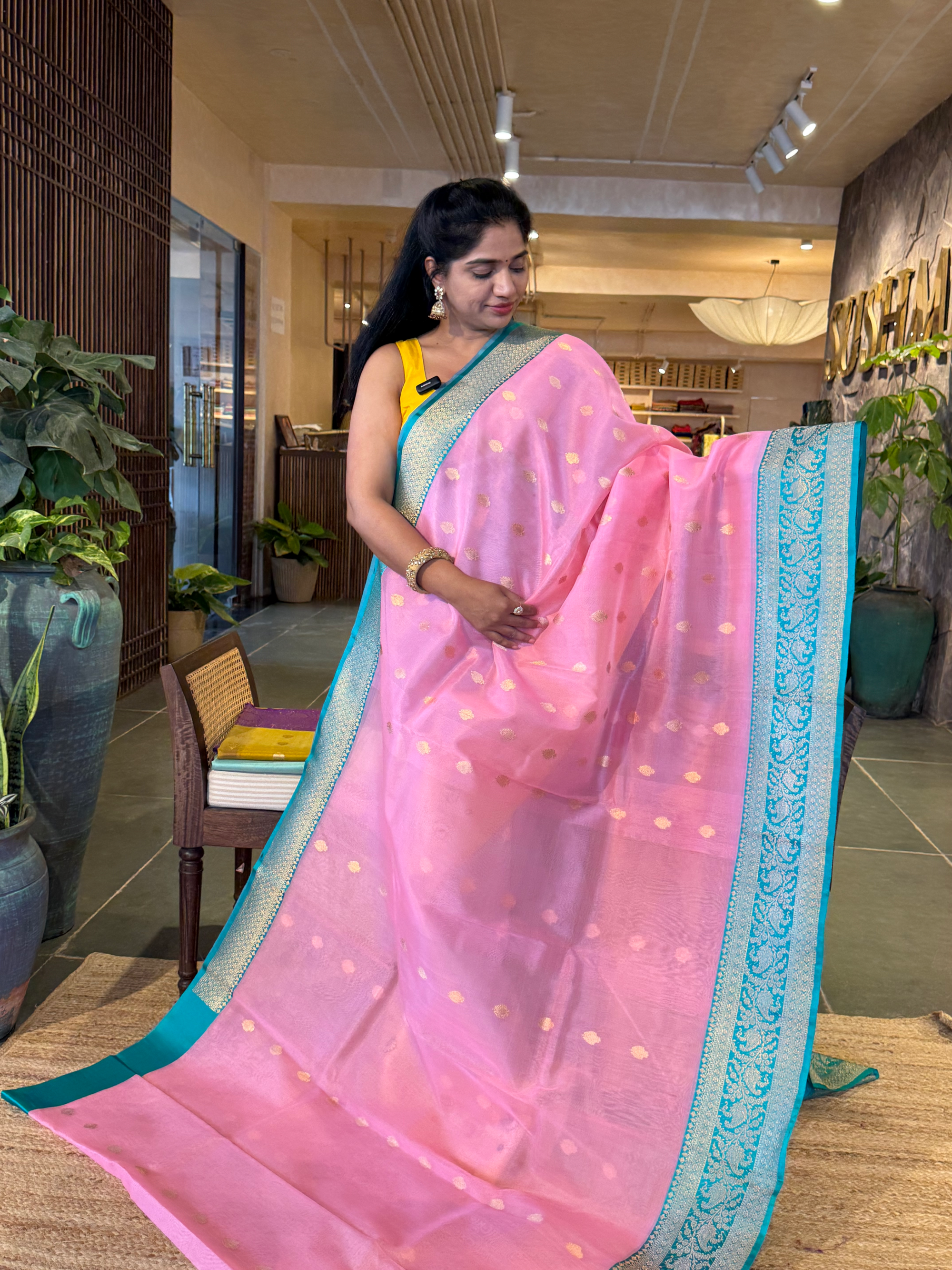KBMA2208 : Banarasi Handloom Kora Silk Saree