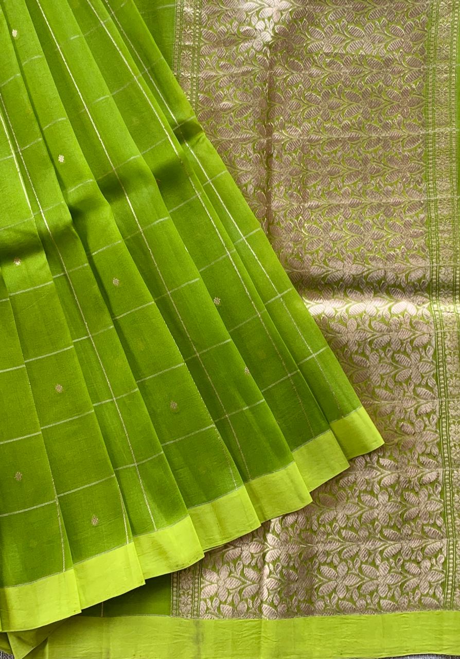 Parrot Green Handloom Banarasi Kora Checks Saree with Kaduwa Woven Zari Motifs .