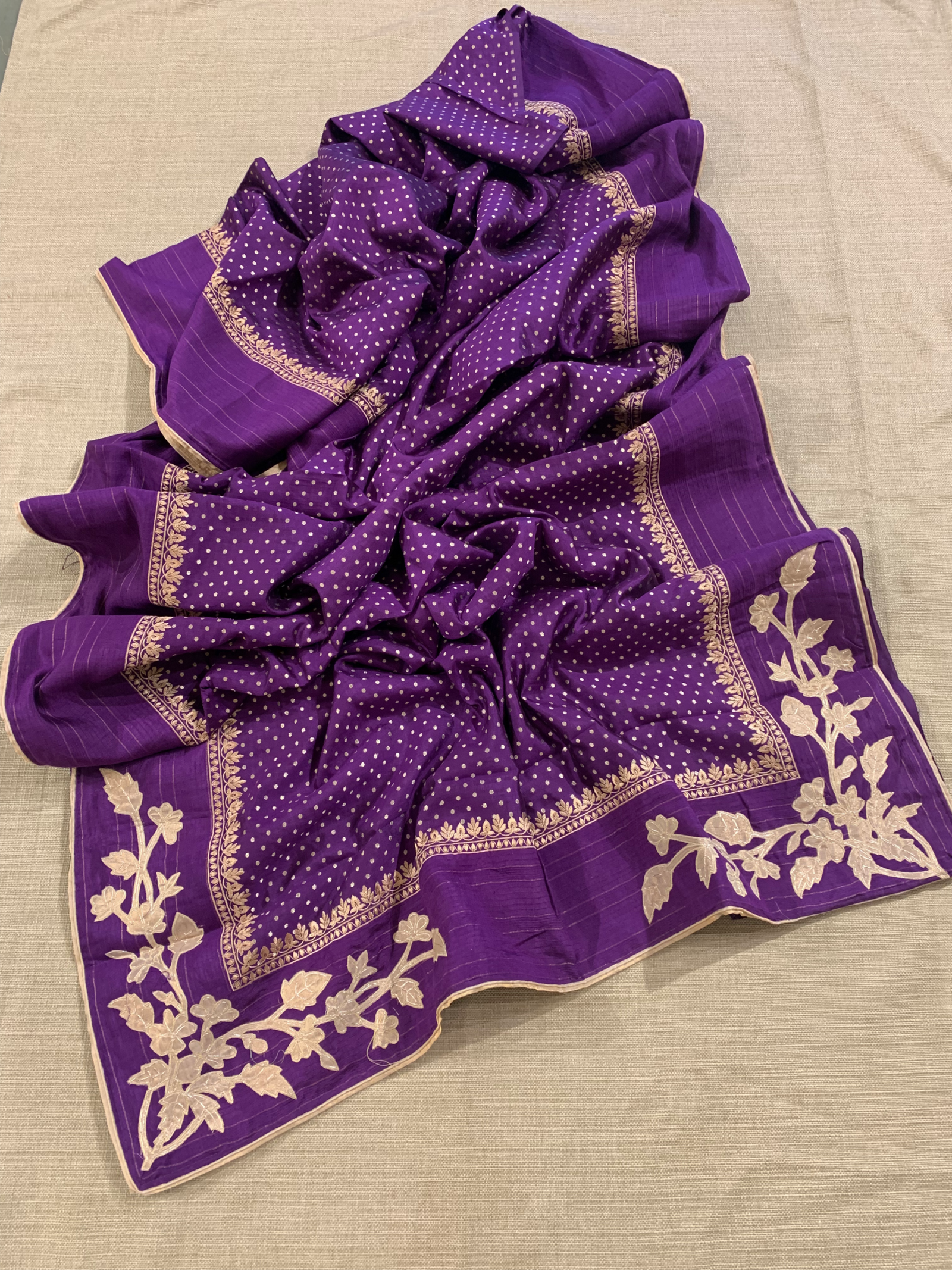Brinjal Chiniya Silk Saree with Embroidery Border & Applique Creeper Pallu