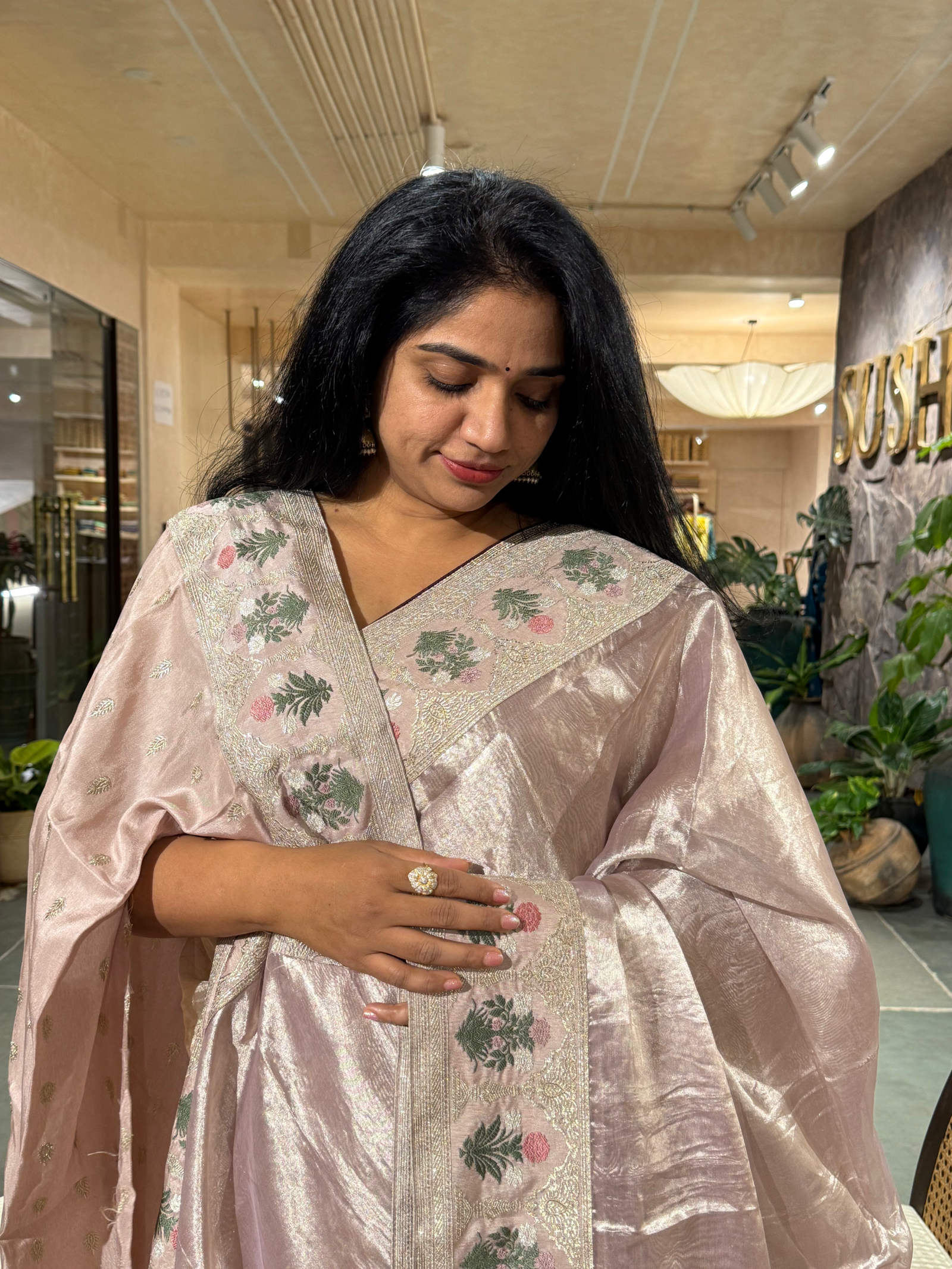 Dusty Lilac Kora Tissue  Saree With Self color Sabyasachi Borders & Blouse